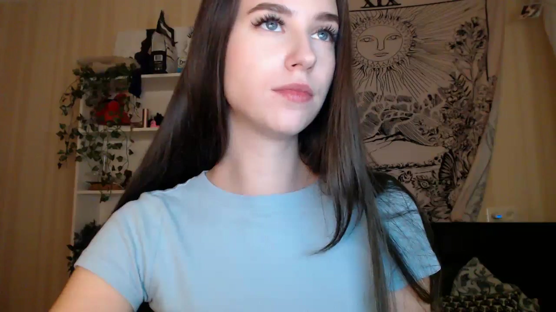 Gallery image thumbnail from ElsieF_'s myfreecams stream on, 02/04/2025, 19:51 image 5 of 20