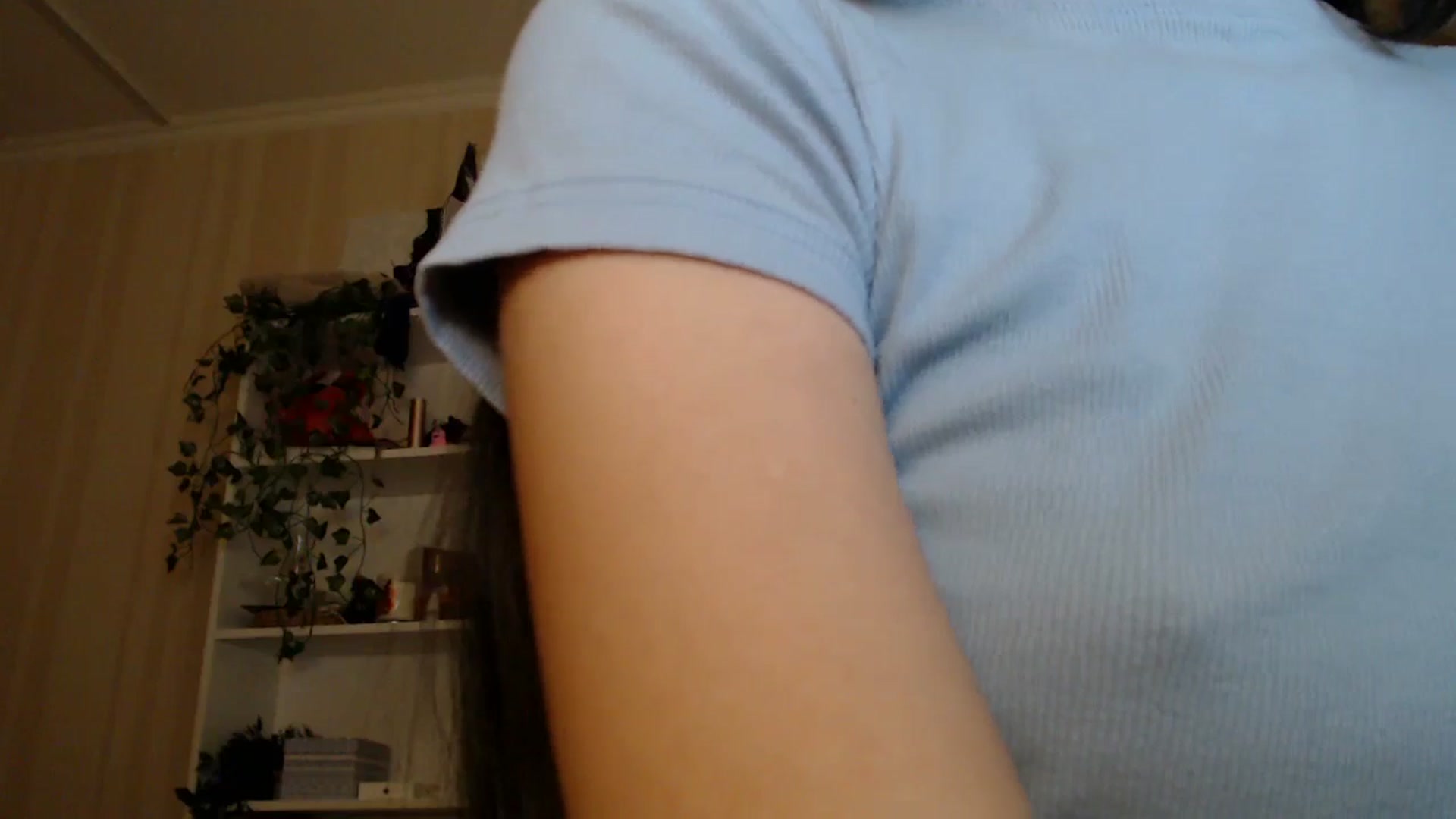 Gallery image thumbnail from ElsieF_'s myfreecams stream on, 02/04/2025, 19:51 image 9 of 20