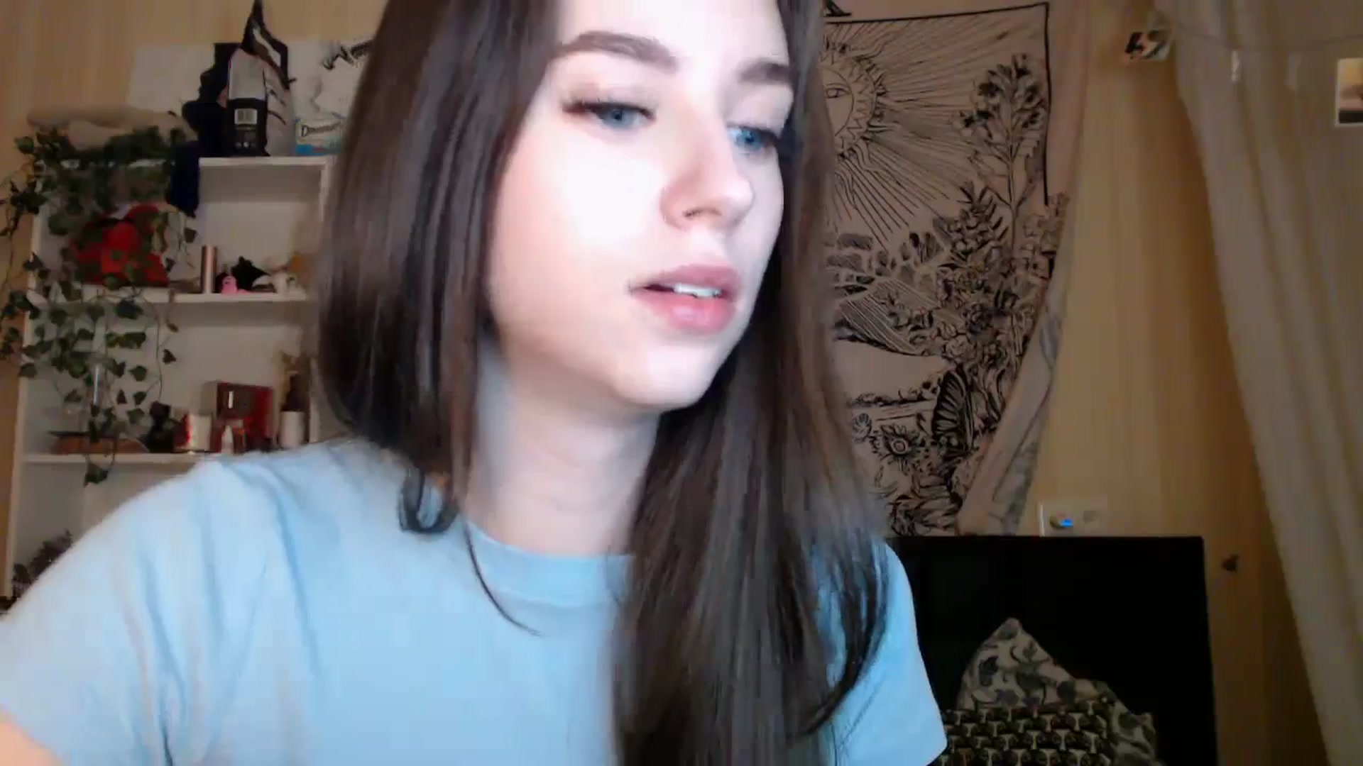 Gallery image thumbnail from ElsieF_'s myfreecams stream on, 02/04/2025, 19:51 image 20 of 20
