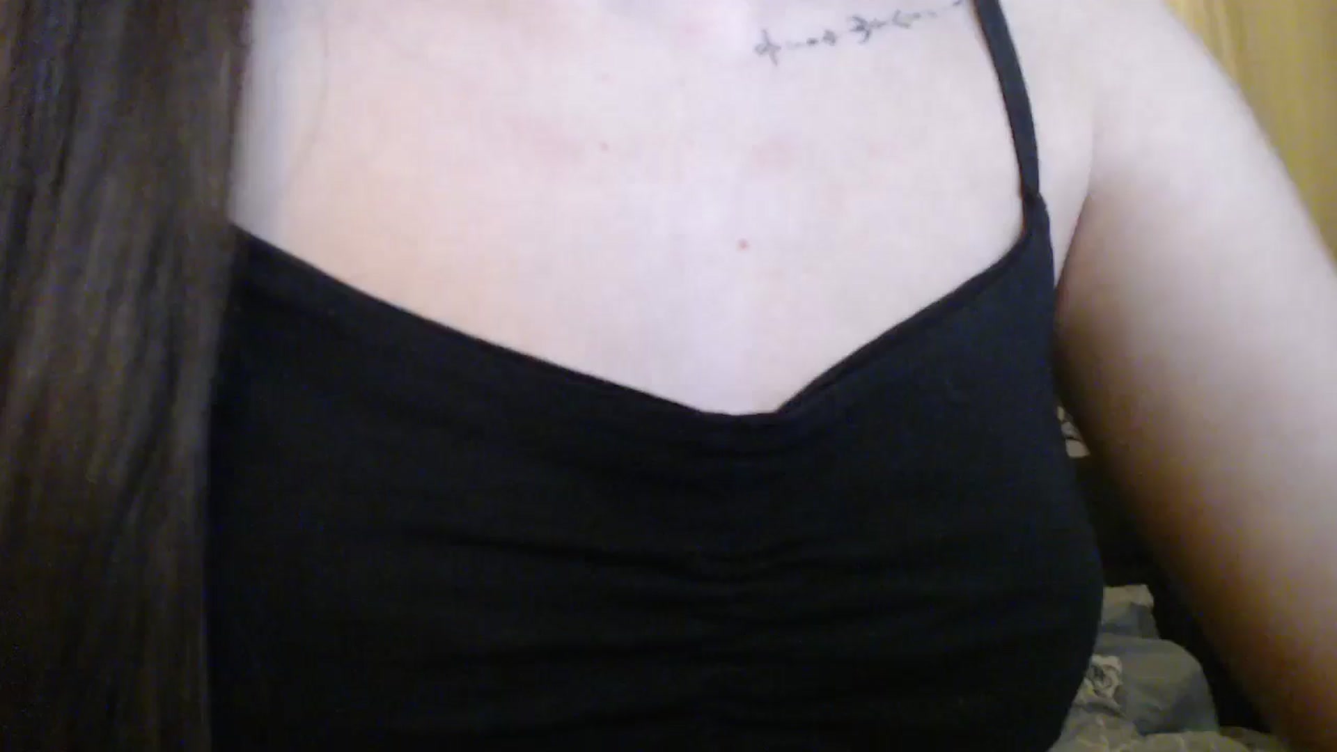 Gallery image thumbnail from ElsieF_'s myfreecams stream on, 02/07/2025, 17:03 image 20 of 20