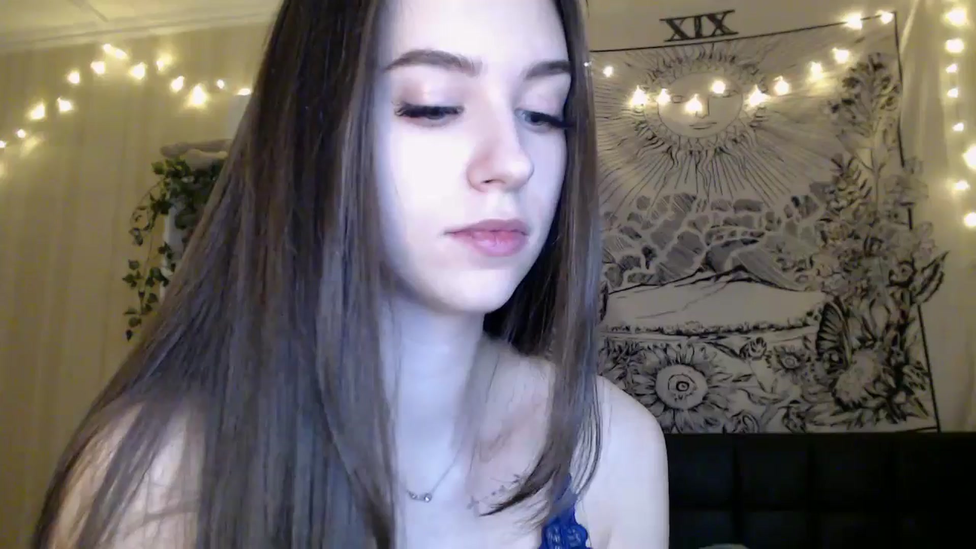 Gallery image thumbnail from ElsieF_'s myfreecams stream on, 02/09/2025, 19:15 image 1 of 20