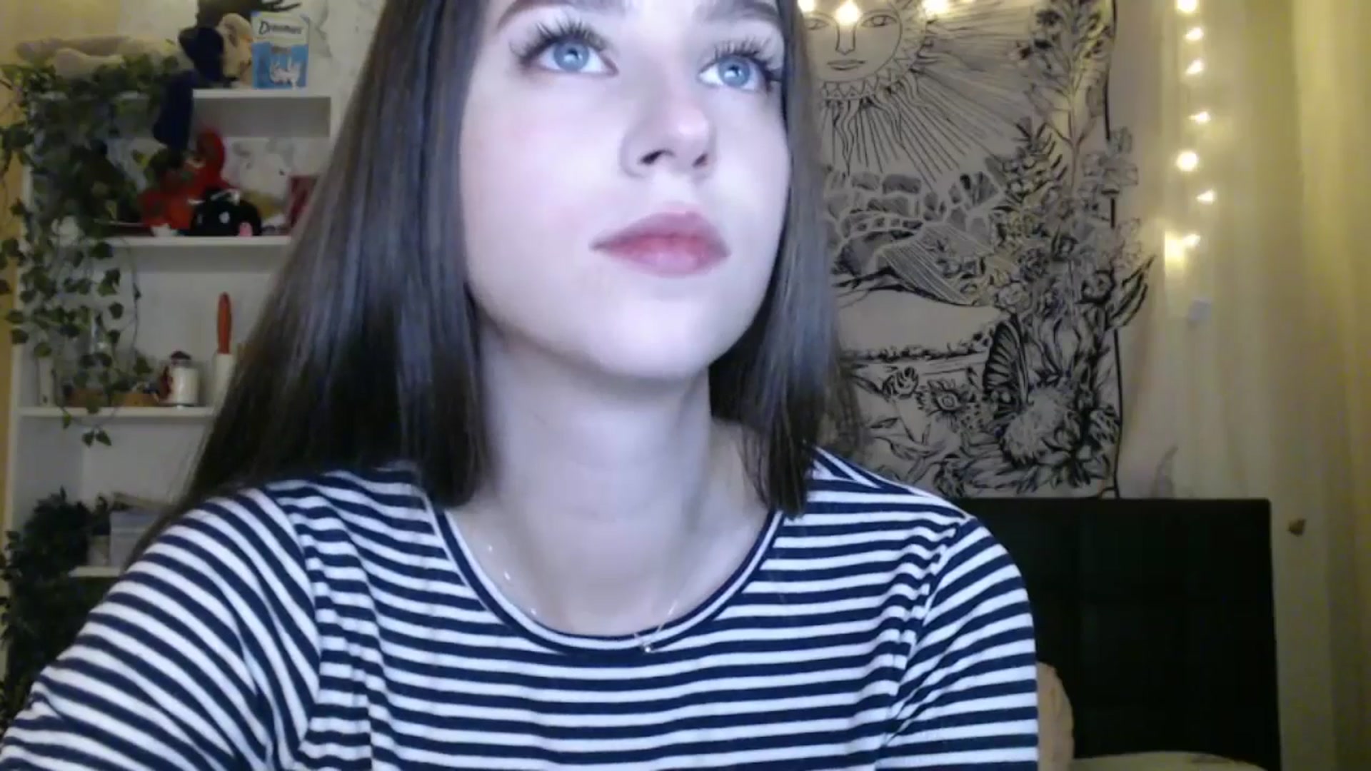 Gallery image thumbnail from ElsieF_'s myfreecams stream on, 02/19/2025, 19:31 image 5 of 20
