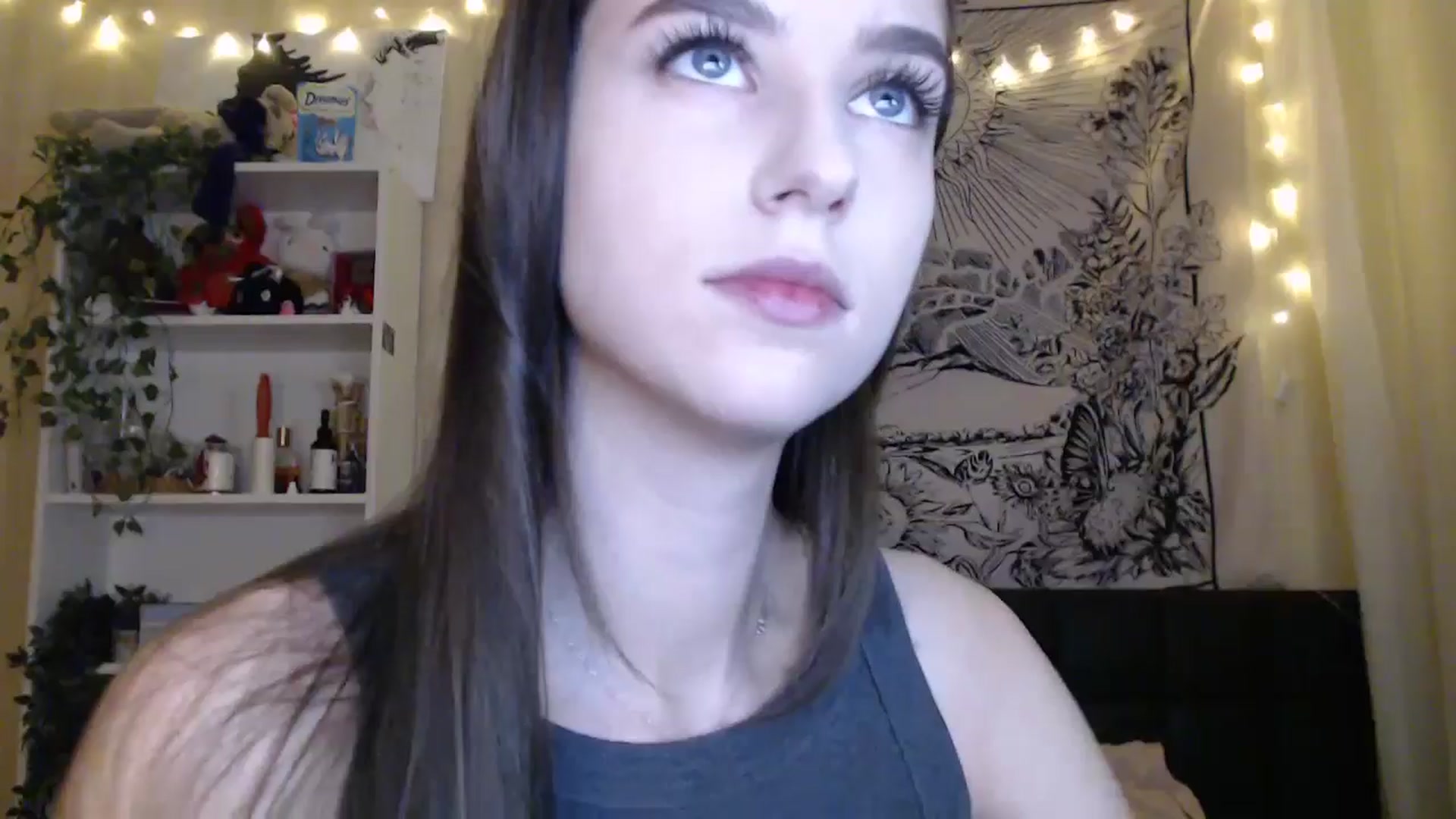 Gallery image thumbnail from ElsieF_'s myfreecams stream on, 02/20/2025, 17:47 image 11 of 20