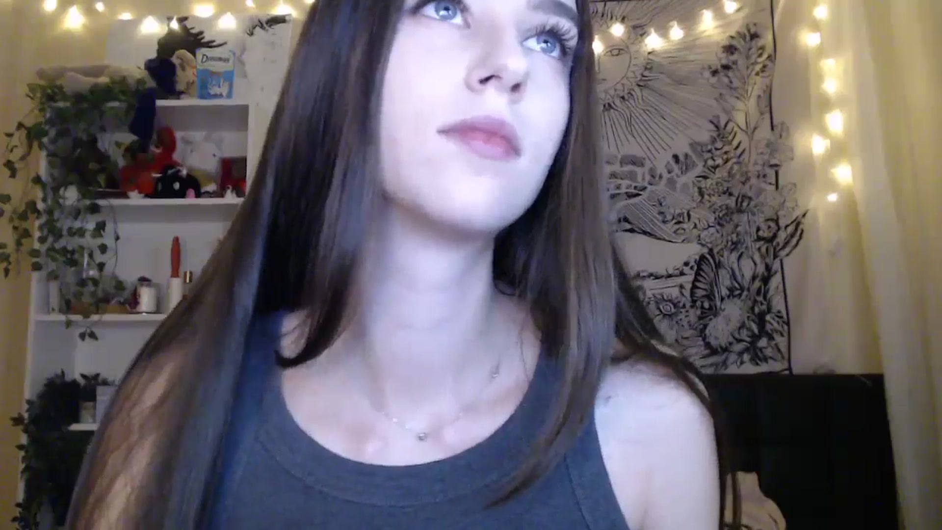 Gallery image thumbnail from ElsieF_'s myfreecams stream on, 02/20/2025, 18:12 image 3 of 20