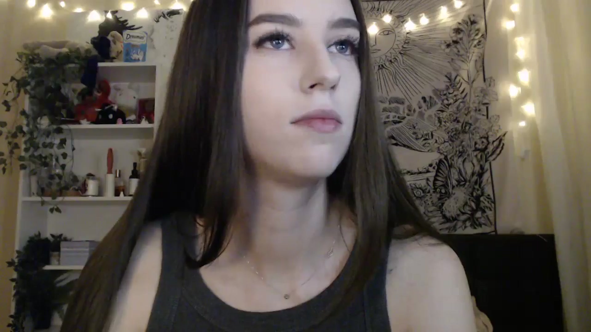 Gallery image thumbnail from ElsieF_'s myfreecams stream on, 02/20/2025, 18:12 image 2 of 20