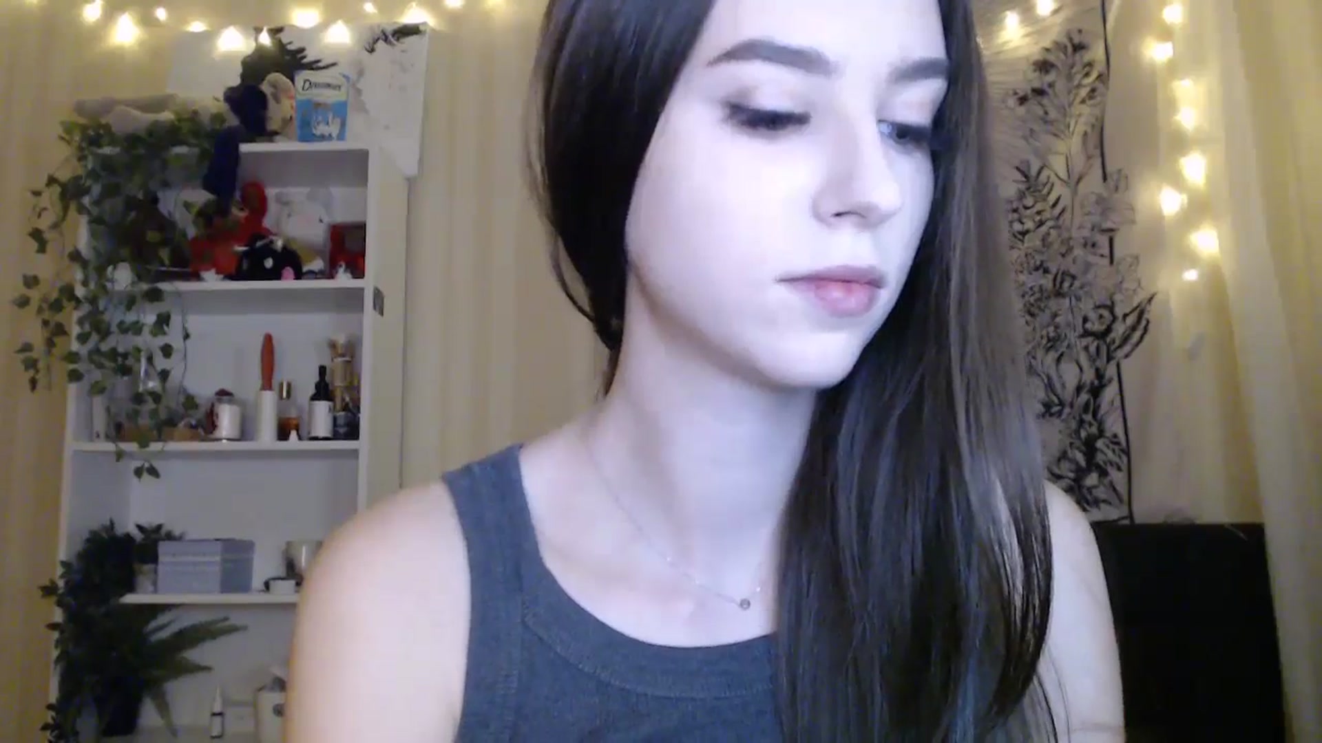 Gallery image thumbnail from ElsieF_'s myfreecams stream on, 02/20/2025, 18:12 image 5 of 20