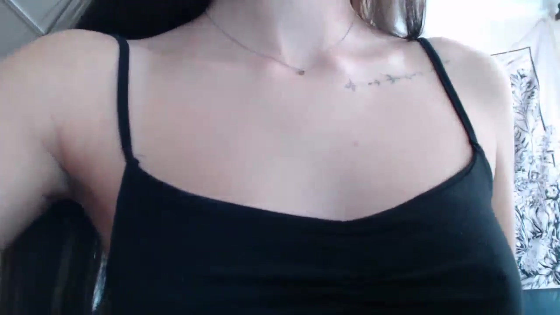 Gallery image thumbnail from ElsieF_'s myfreecams stream on, 02/24/2025, 09:18 image 4 of 20