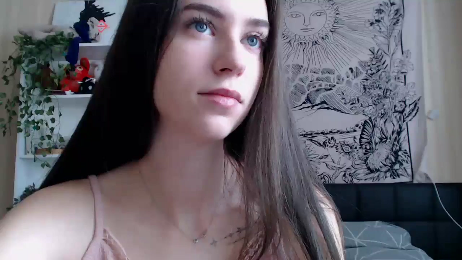 Gallery image thumbnail from ElsieF_'s myfreecams stream on, 02/28/2025, 07:59 image 11 of 20