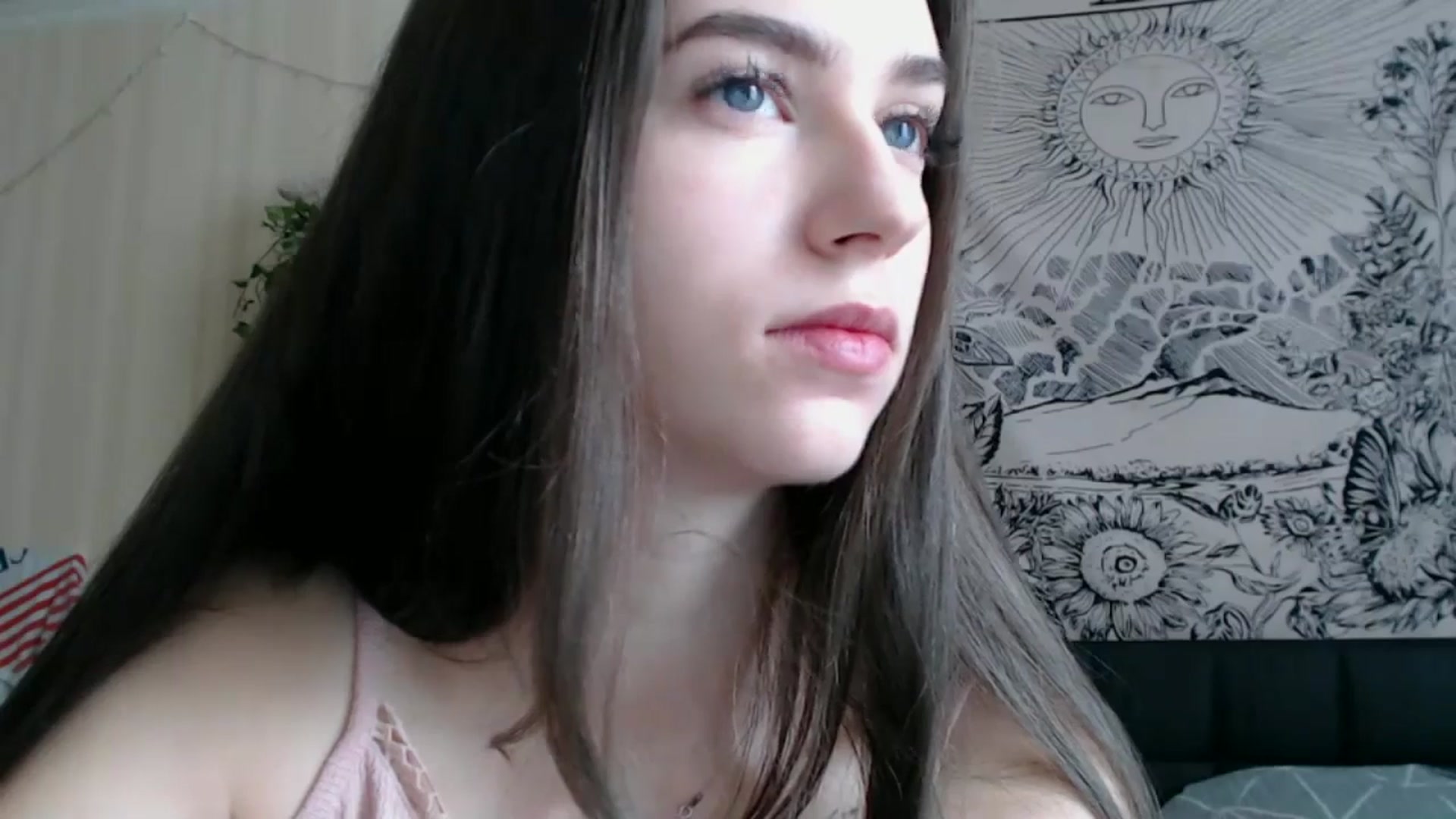 Gallery image thumbnail from ElsieF_'s myfreecams stream on, 02/28/2025, 07:59 image 18 of 20