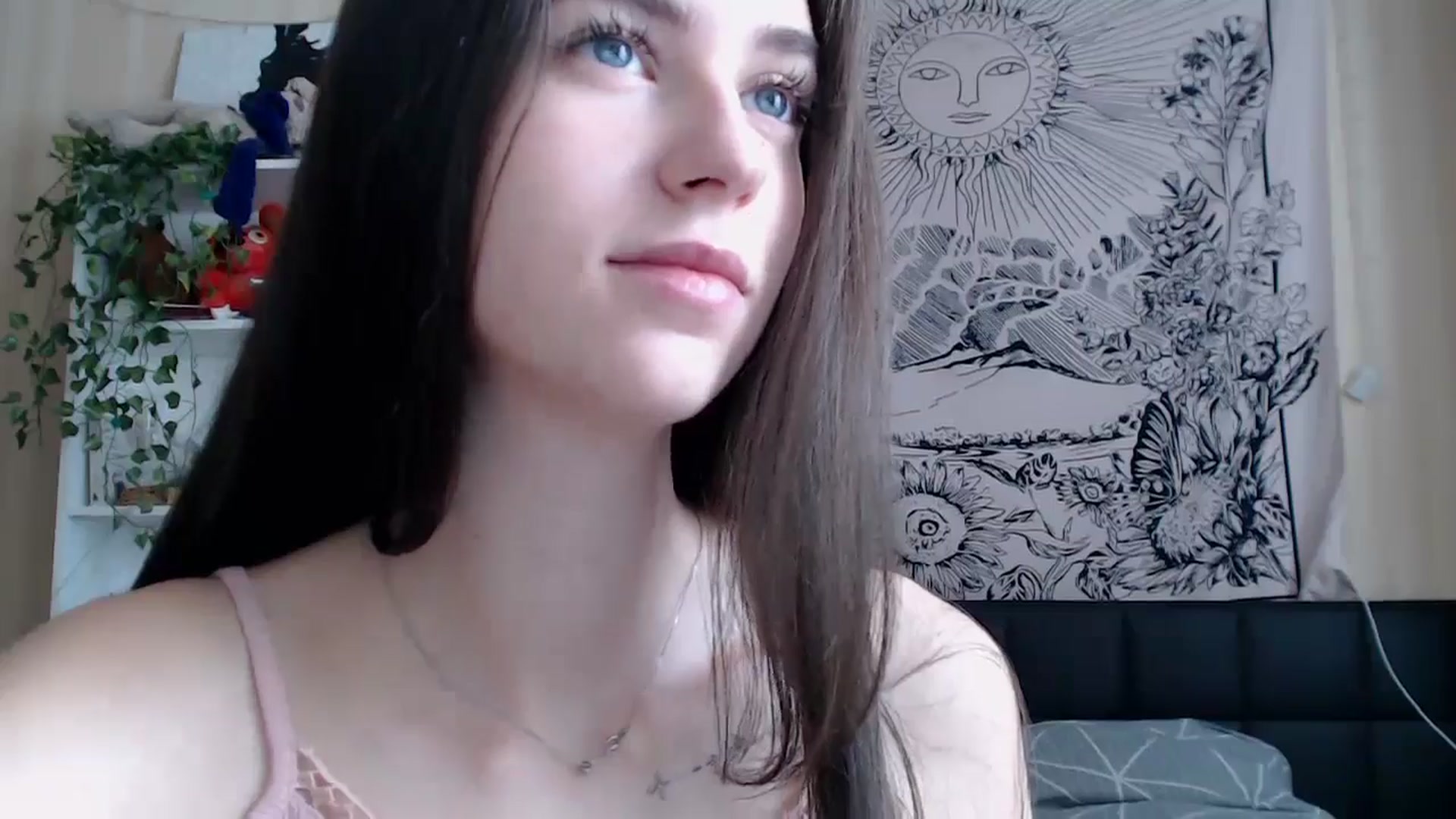 Gallery image thumbnail from ElsieF_'s myfreecams stream on, 02/28/2025, 07:59 image 14 of 20