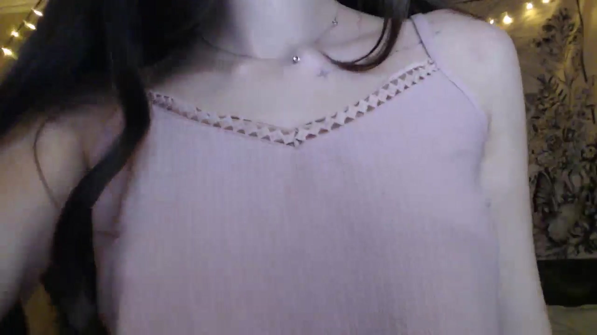 Gallery image thumbnail from ElsieF_'s myfreecams stream on, 03/16/2025, 15:26 image 10 of 20