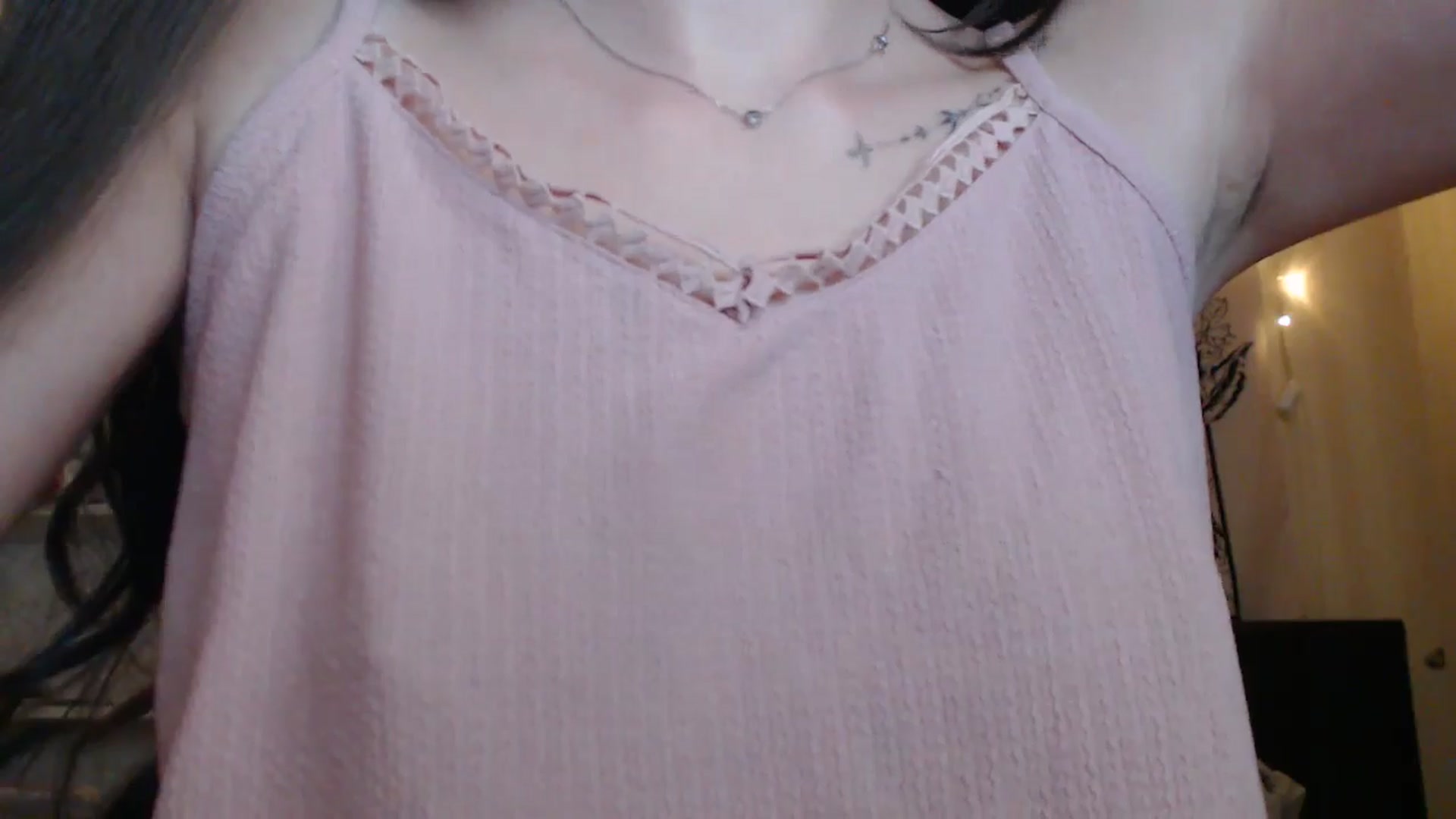 Gallery image thumbnail from ElsieF_'s myfreecams stream on, 03/16/2025, 15:49 image 8 of 20