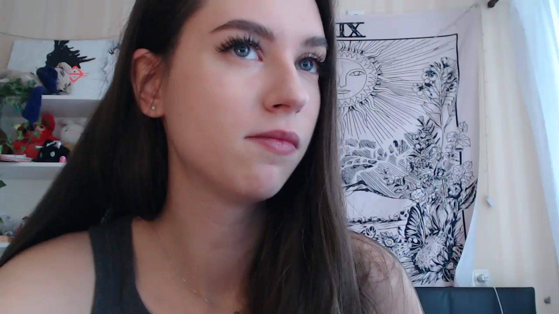 Gallery image thumbnail from ElsieF_'s myfreecams stream on, 03/20/2025, 06:26 image 15 of 20