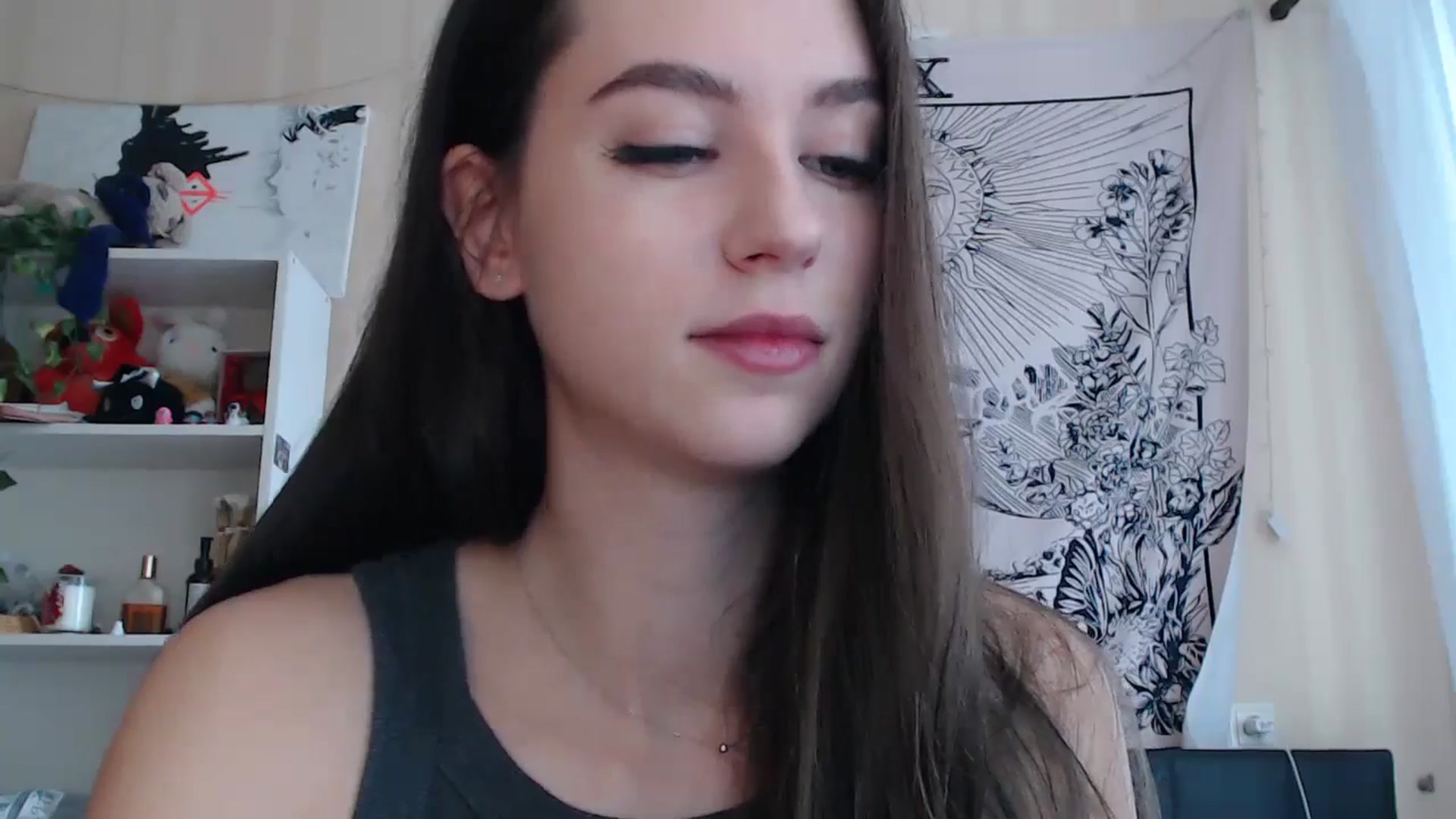Gallery image thumbnail from ElsieF_'s myfreecams stream on, 03/20/2025, 06:26 image 14 of 20