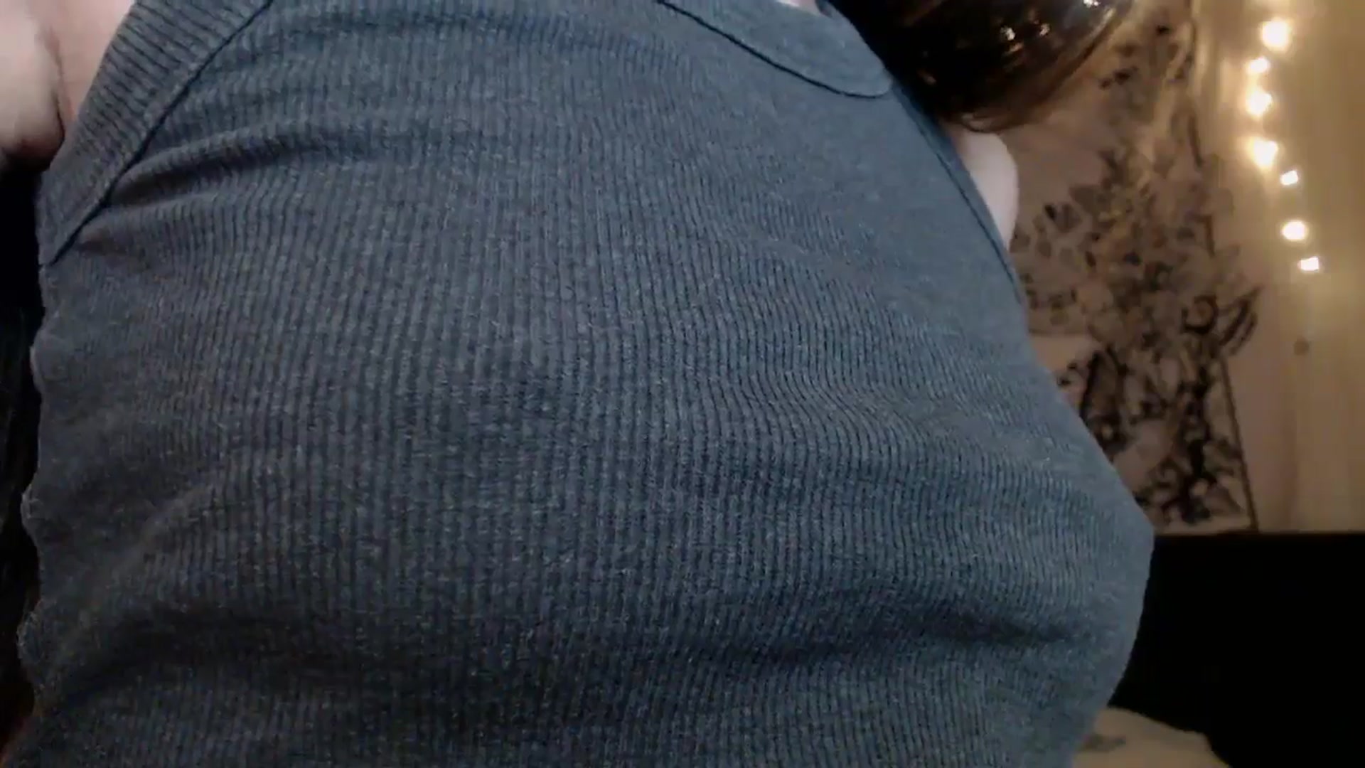 Gallery image thumbnail from ElsieF_'s myfreecams stream on, 03/22/2025, 21:47 image 19 of 20