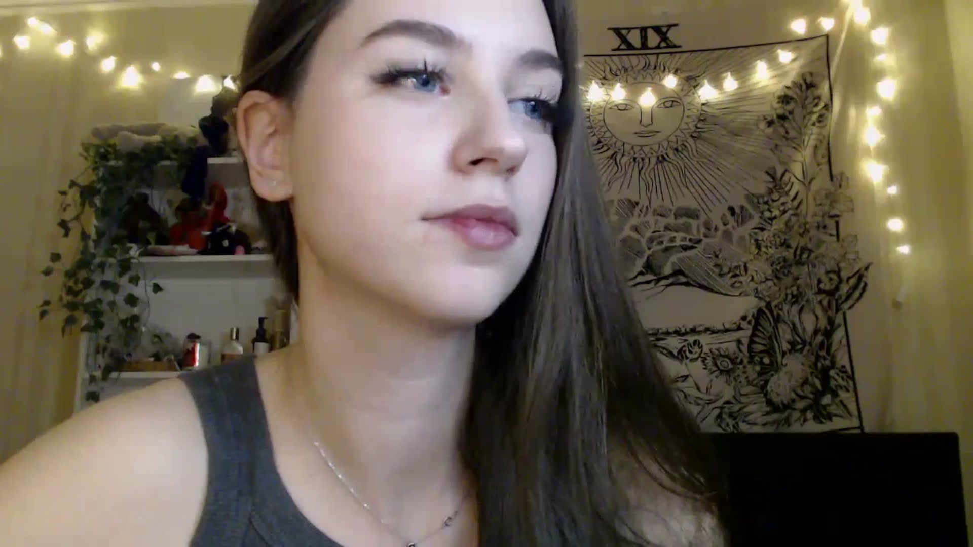 Gallery image thumbnail from ElsieF_'s myfreecams stream on, 03/22/2025, 21:47 image 8 of 20