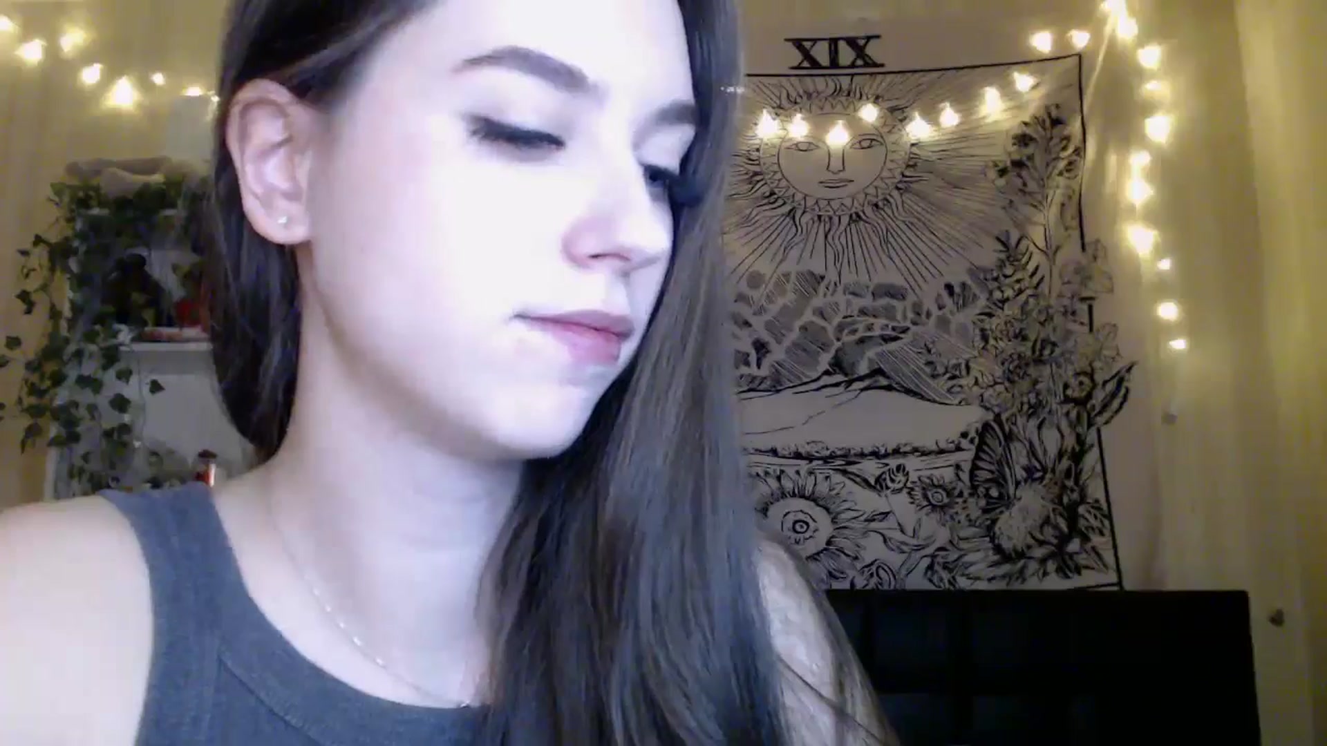 Gallery image thumbnail from ElsieF_'s myfreecams stream on, 03/22/2025, 21:47 image 13 of 20