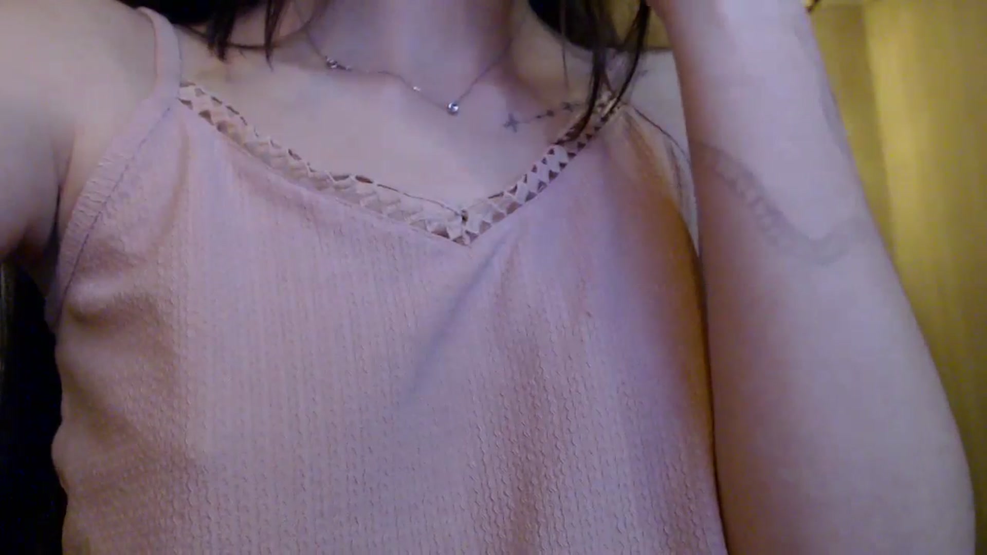 Gallery image thumbnail from ElsieF_'s myfreecams stream on, 03/23/2025, 19:27 image 2 of 20