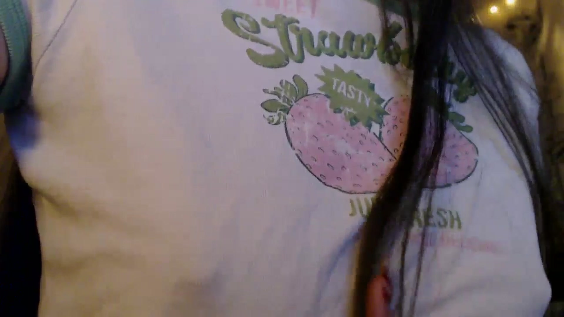 Gallery image thumbnail from ElsieF_'s myfreecams stream on, 04/12/2025, 17:00 image 3 of 20