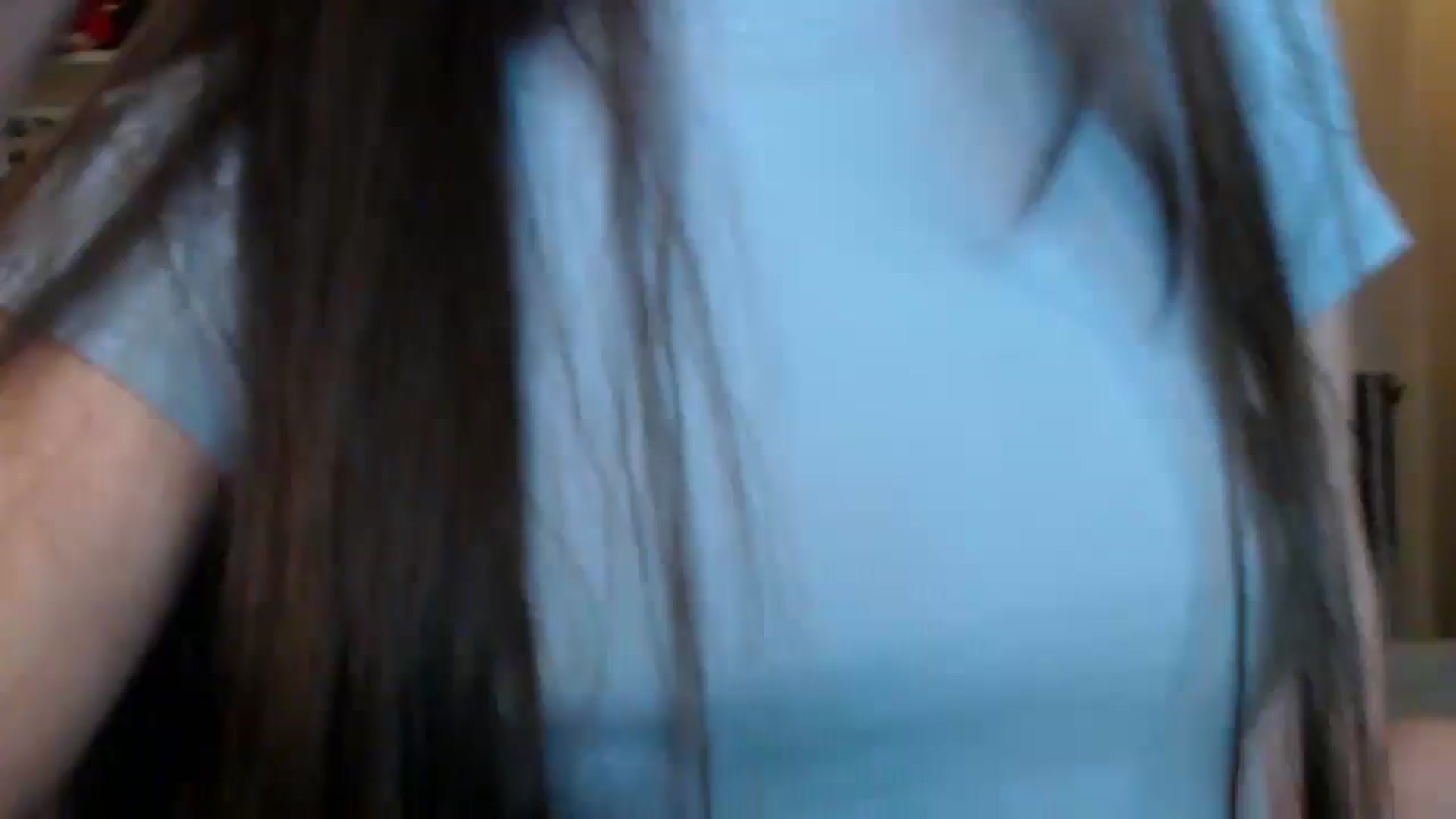 Gallery image thumbnail from ElsieF_'s myfreecams stream on, 04/22/2025, 18:16 image 9 of 20