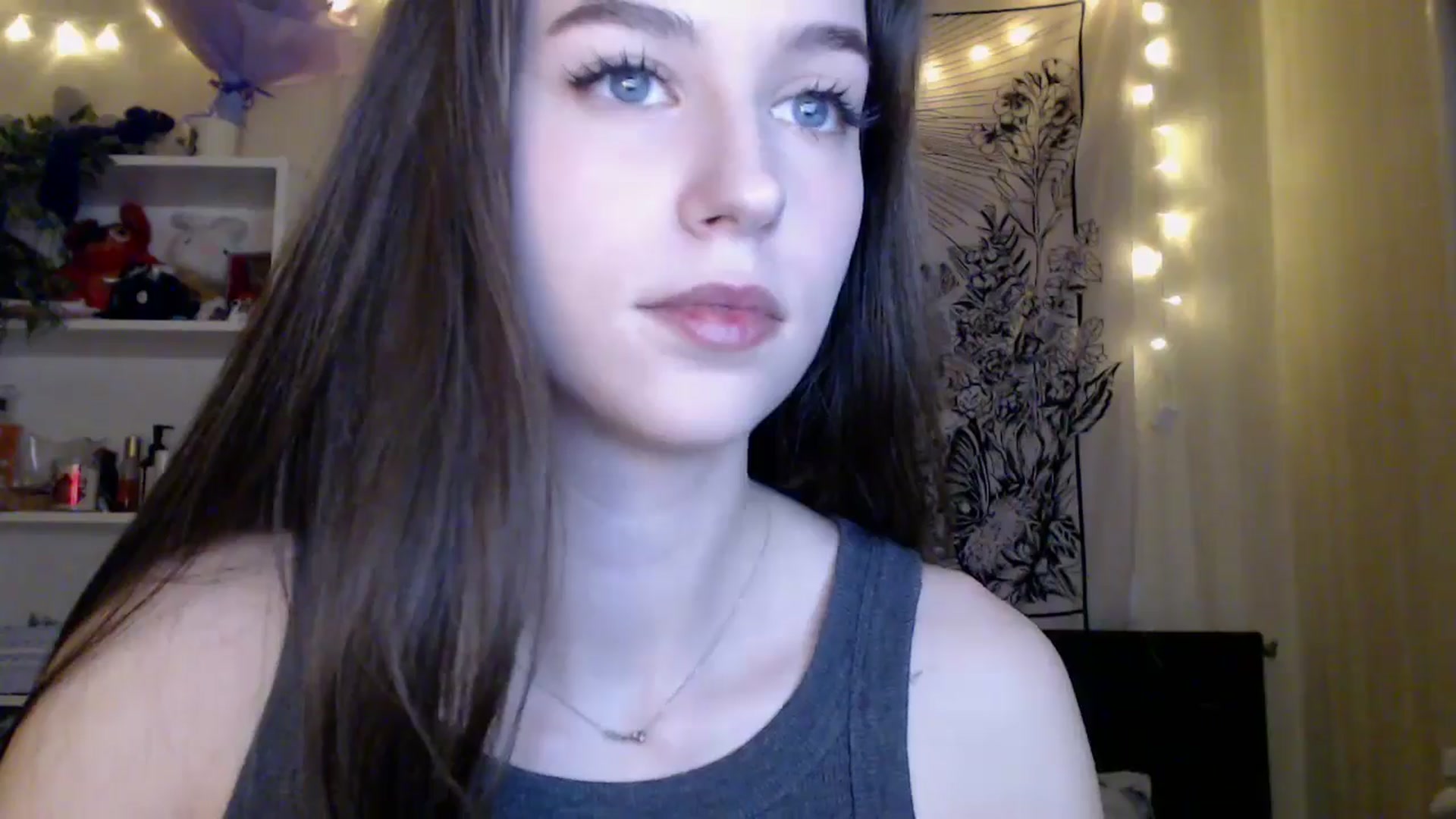 Gallery image thumbnail from ElsieF_'s myfreecams stream on, 05/02/2025, 16:26 image 20 of 20