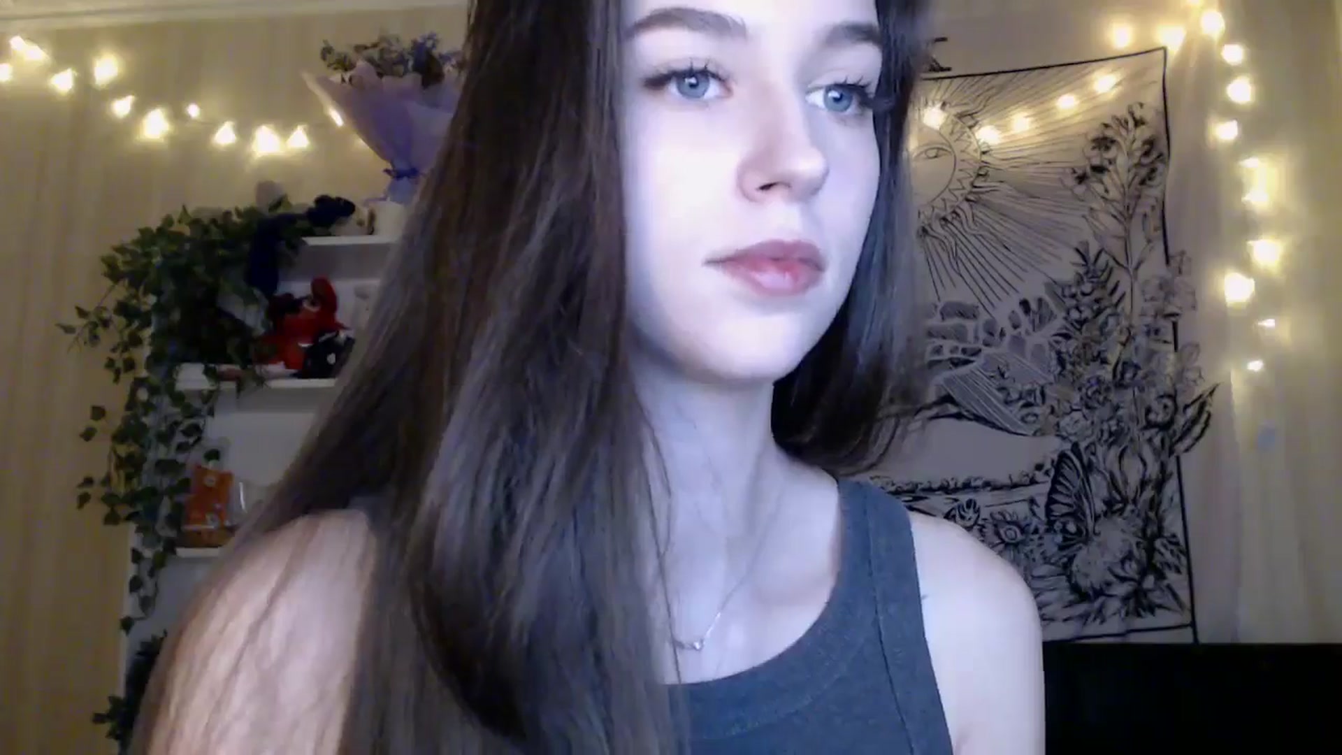 Gallery image thumbnail from ElsieF_'s myfreecams stream on, 05/02/2025, 16:26 image 6 of 20