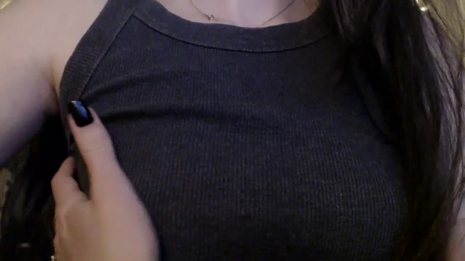 Gallery image thumbnail from ElsieF_'s myfreecams stream on, 05/02/2025, 17:53 image 2 of 20
