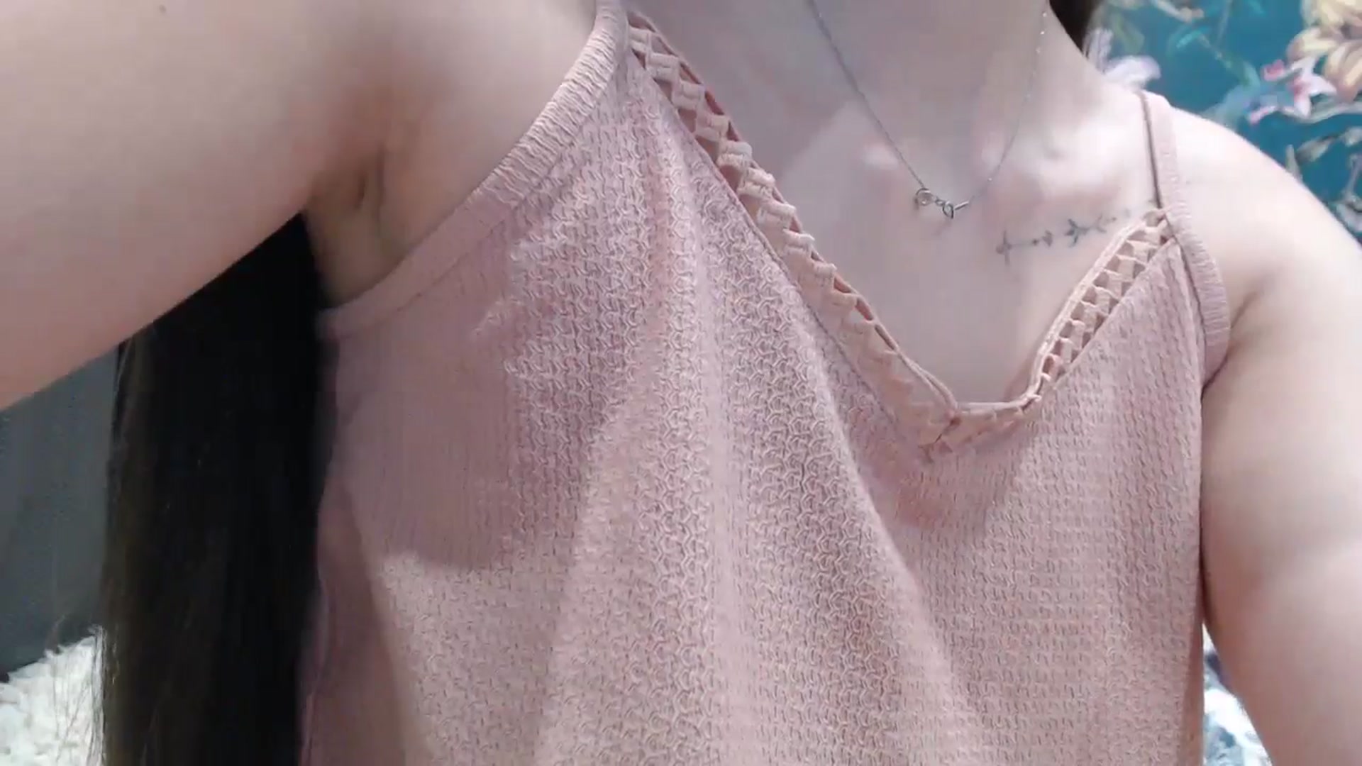 Gallery image thumbnail from ElsieF_'s myfreecams stream on, 06/01/2025, 20:20 image 20 of 20