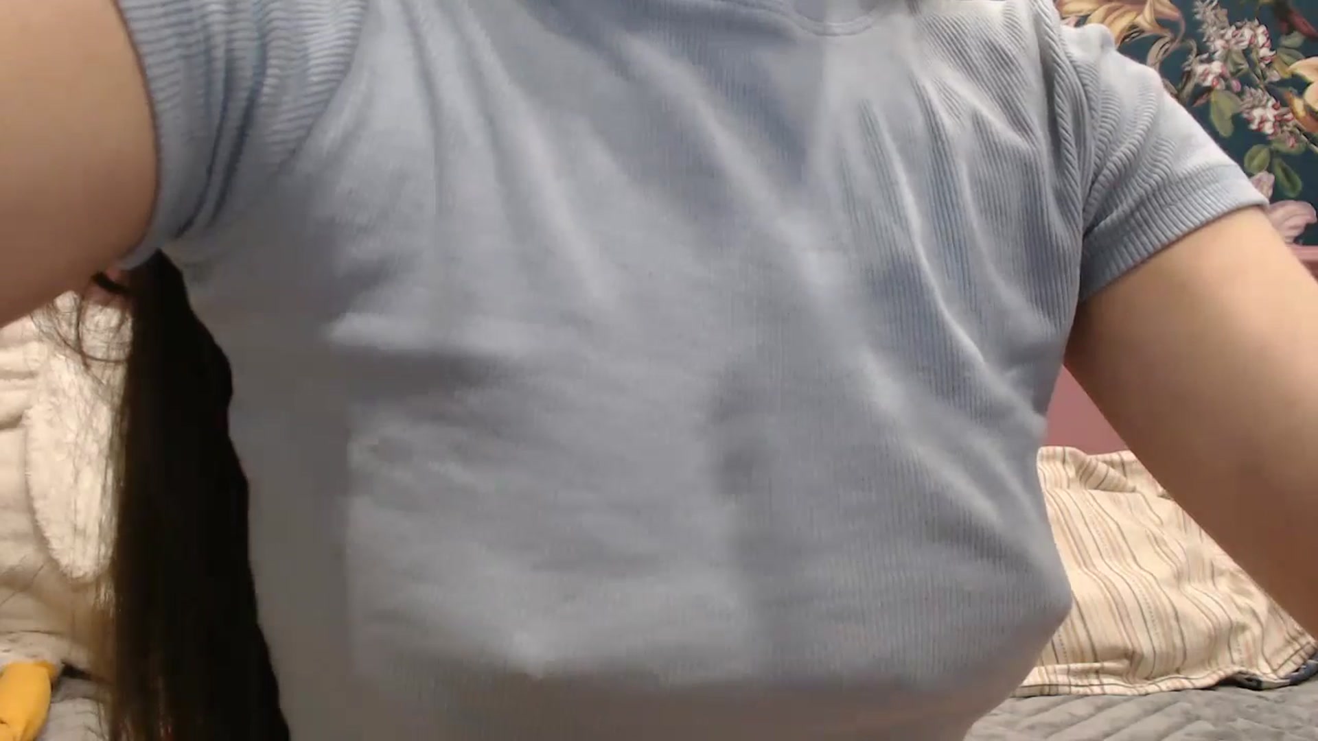 Gallery image thumbnail from ElsieF_'s myfreecams stream on, 07/01/2025, 19:23 image 15 of 20
