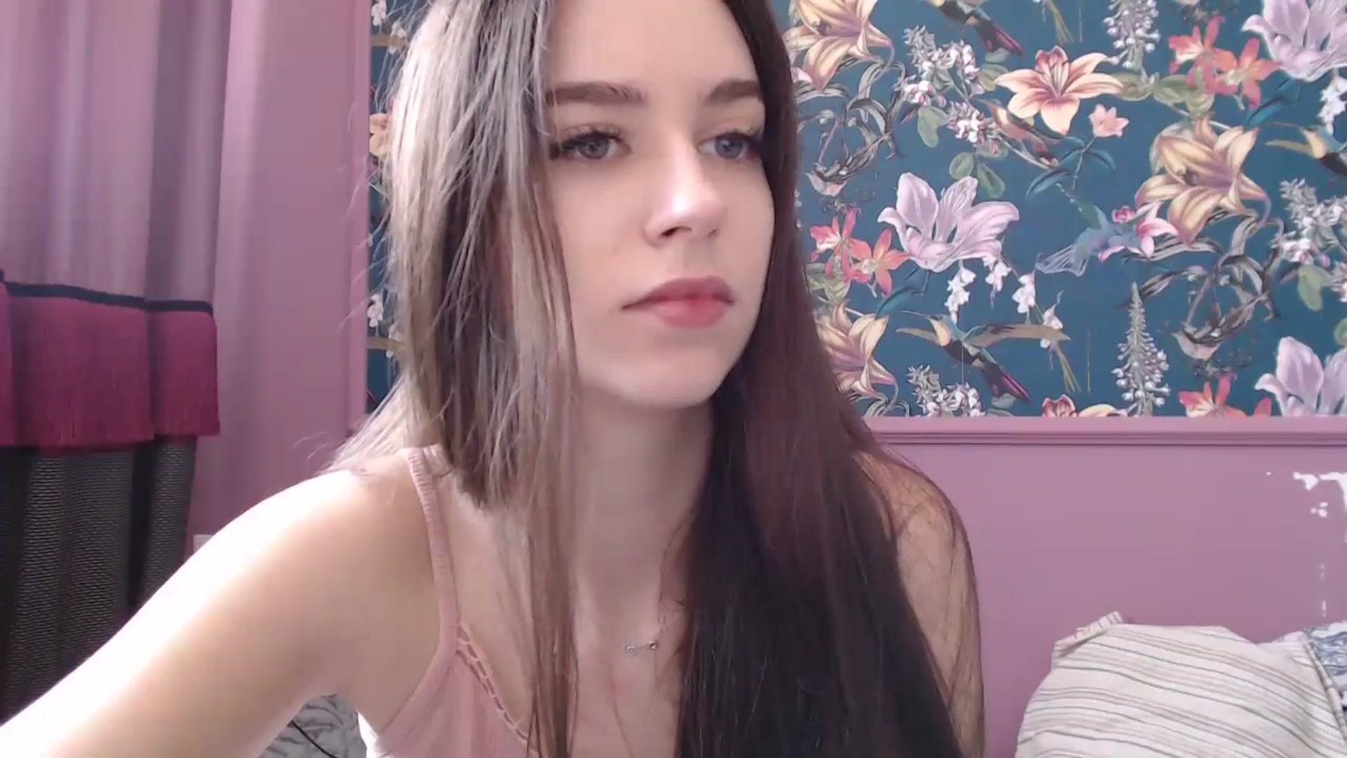 Gallery image thumbnail from ElsieF_'s myfreecams stream on, 07/13/2025, 08:51 image 20 of 20
