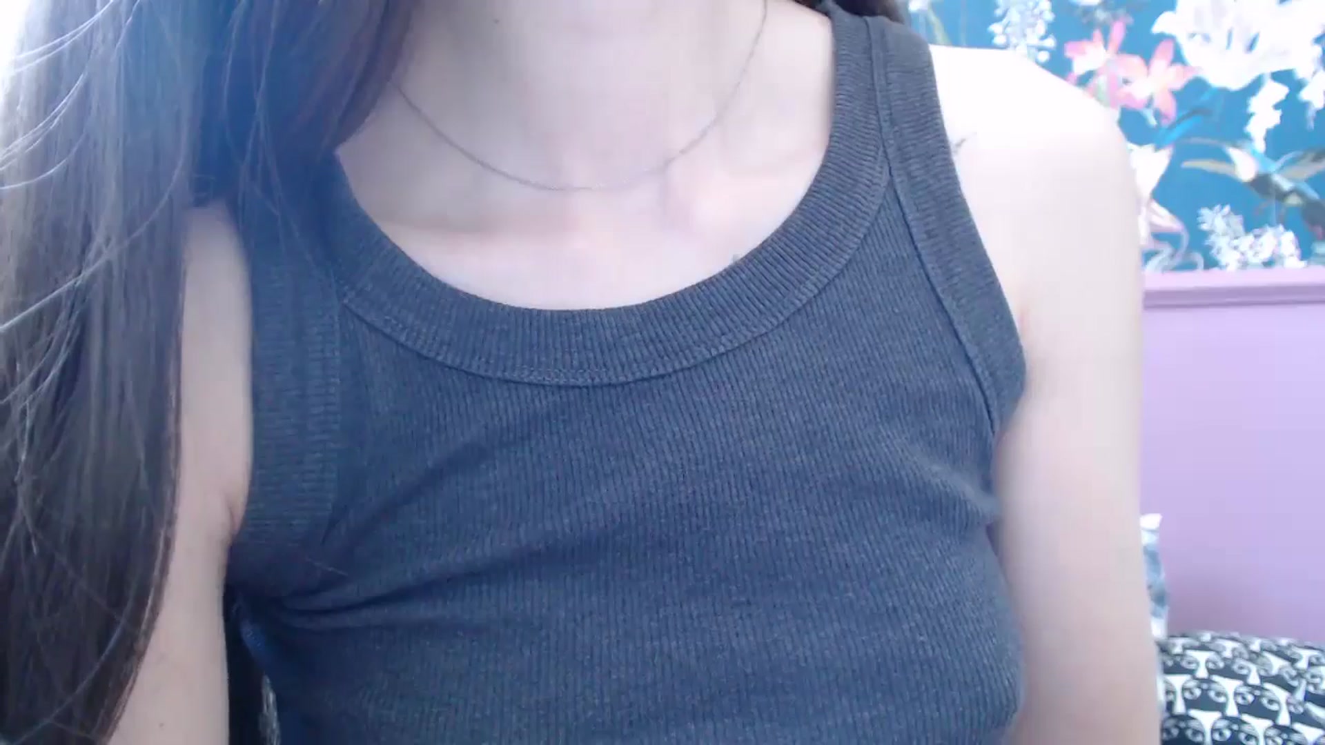 Gallery image thumbnail from ElsieF_'s myfreecams stream on, 07/27/2025, 09:37 image 14 of 20