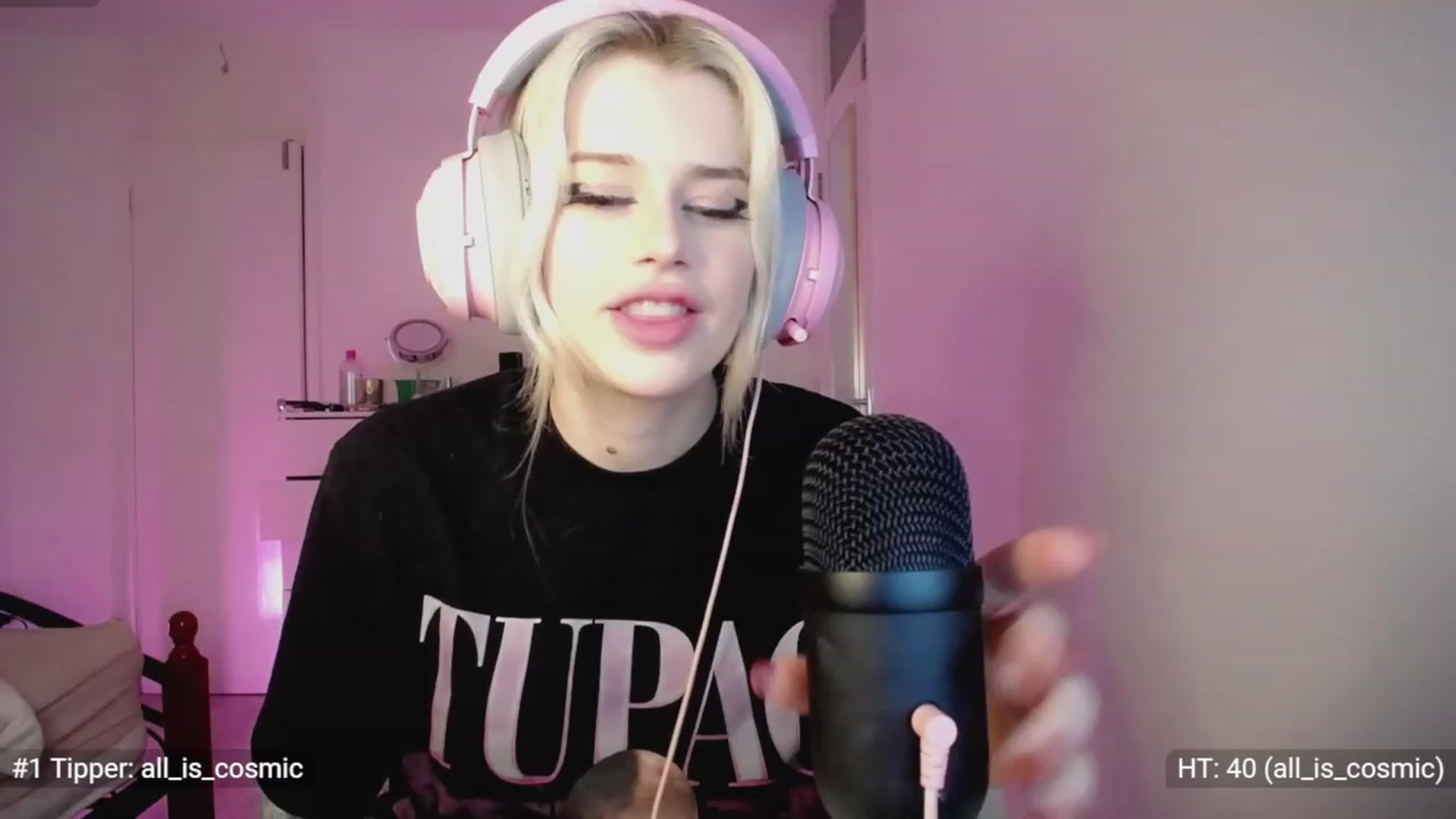 Gallery image thumbnail from Elsie_Marina's myfreecams stream on, 01/03/2023, 05:39 image 19 of 20