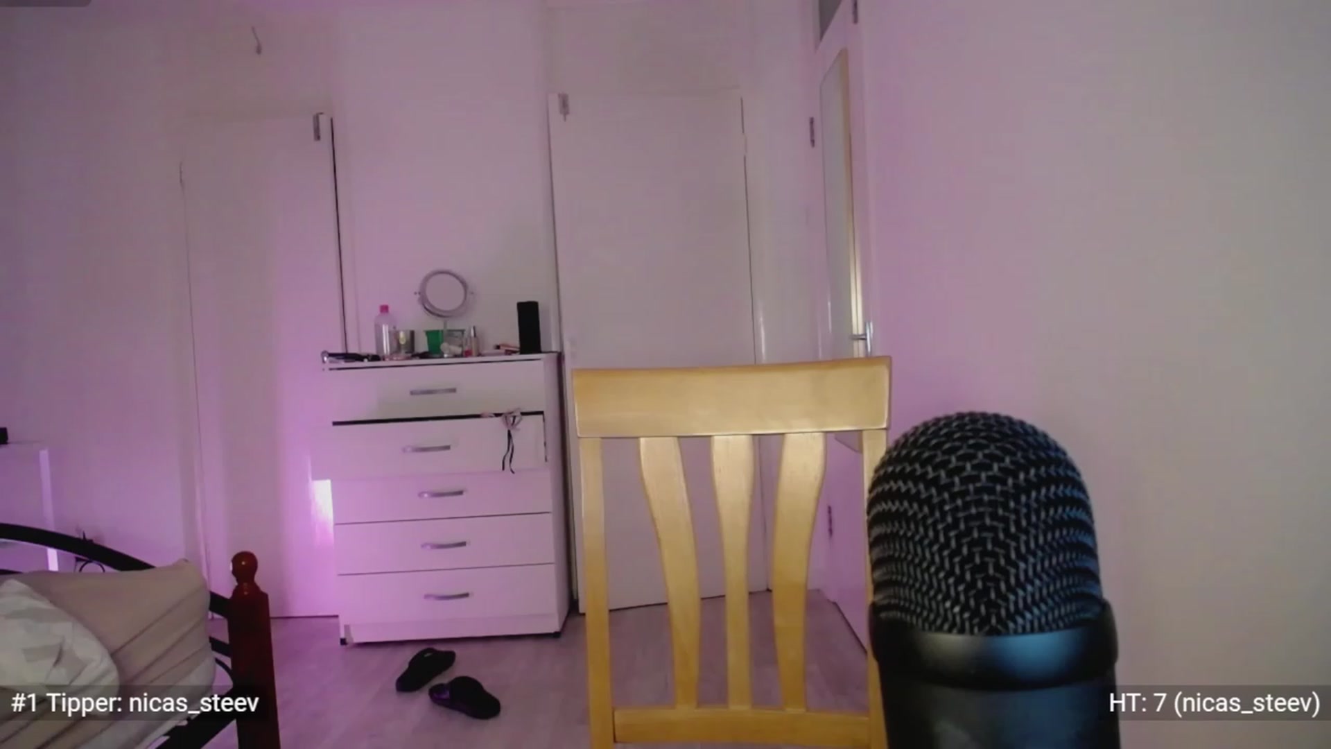 Gallery image thumbnail from Elsie_Marina's myfreecams stream on, 01/03/2023, 05:39 image 6 of 20