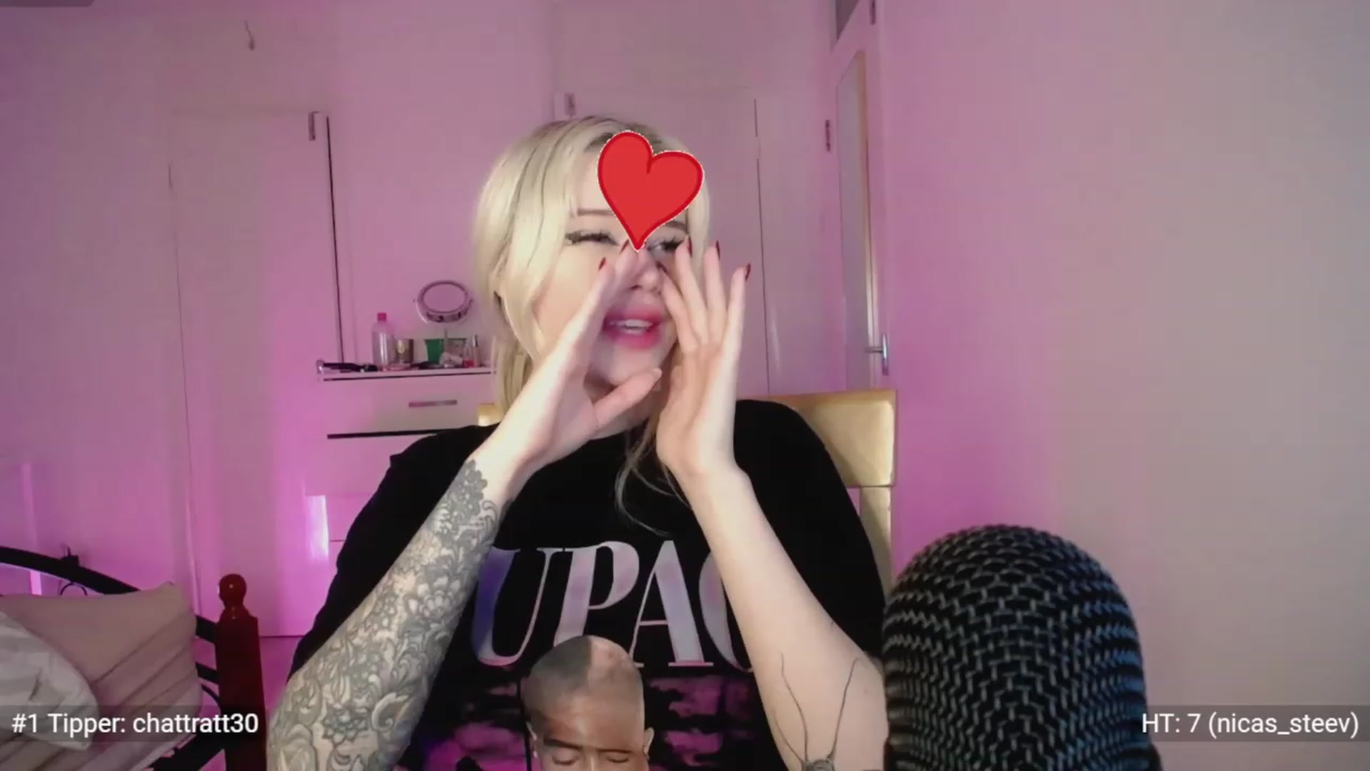 Gallery image thumbnail from Elsie_Marina's myfreecams stream on, 01/03/2023, 05:39 image 12 of 20