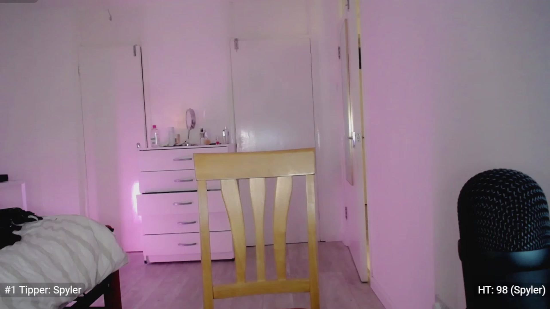 Gallery image thumbnail from Elsie_Marina's myfreecams stream on, 01/04/2023, 03:40 image 1 of 20
