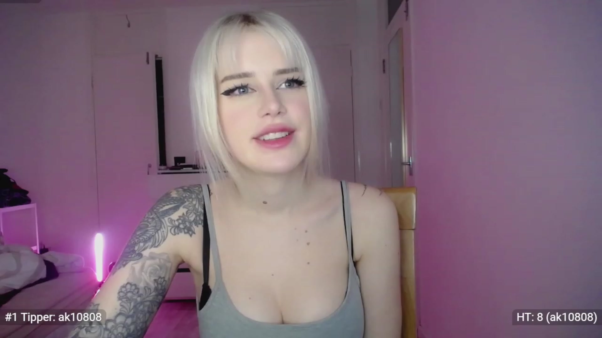 Gallery image thumbnail from Elsie_Marina's myfreecams stream on, 01/16/2023, 01:48 image 14 of 20