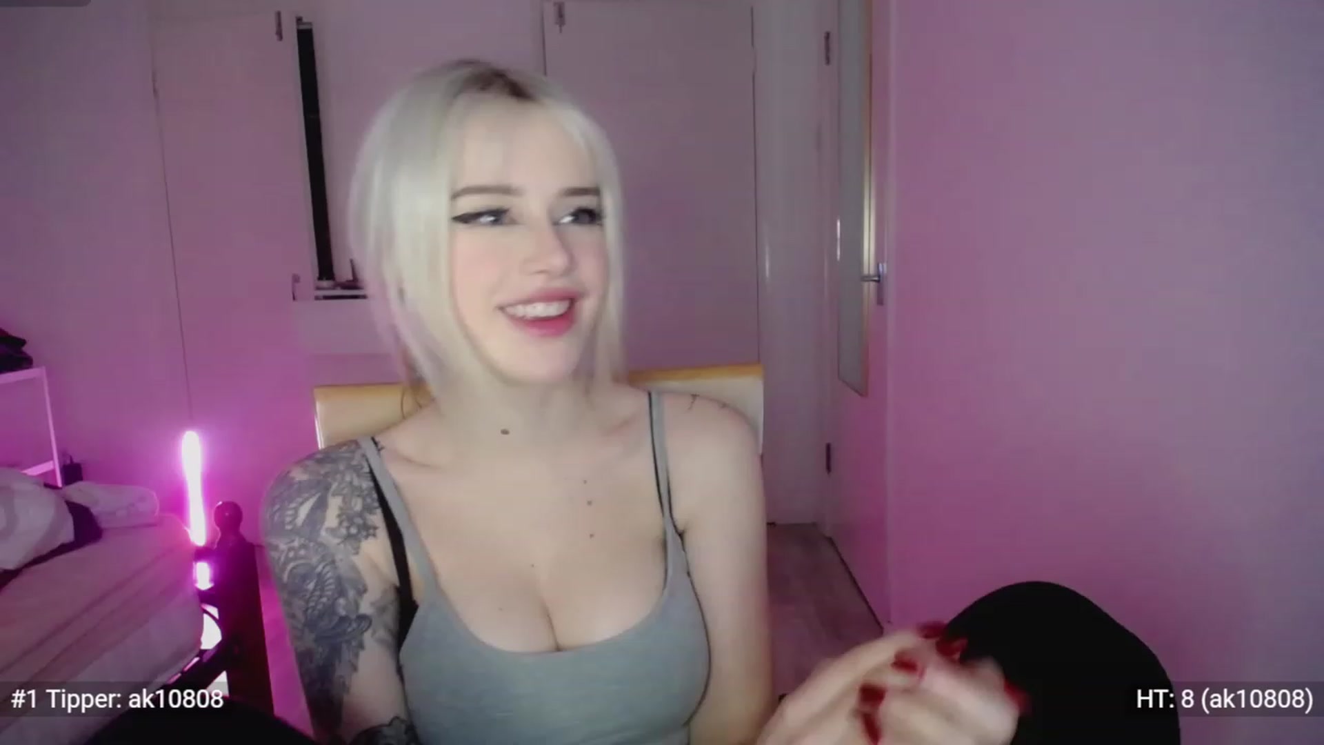 Gallery image thumbnail from Elsie_Marina's myfreecams stream on, 01/16/2023, 01:48 image 5 of 20