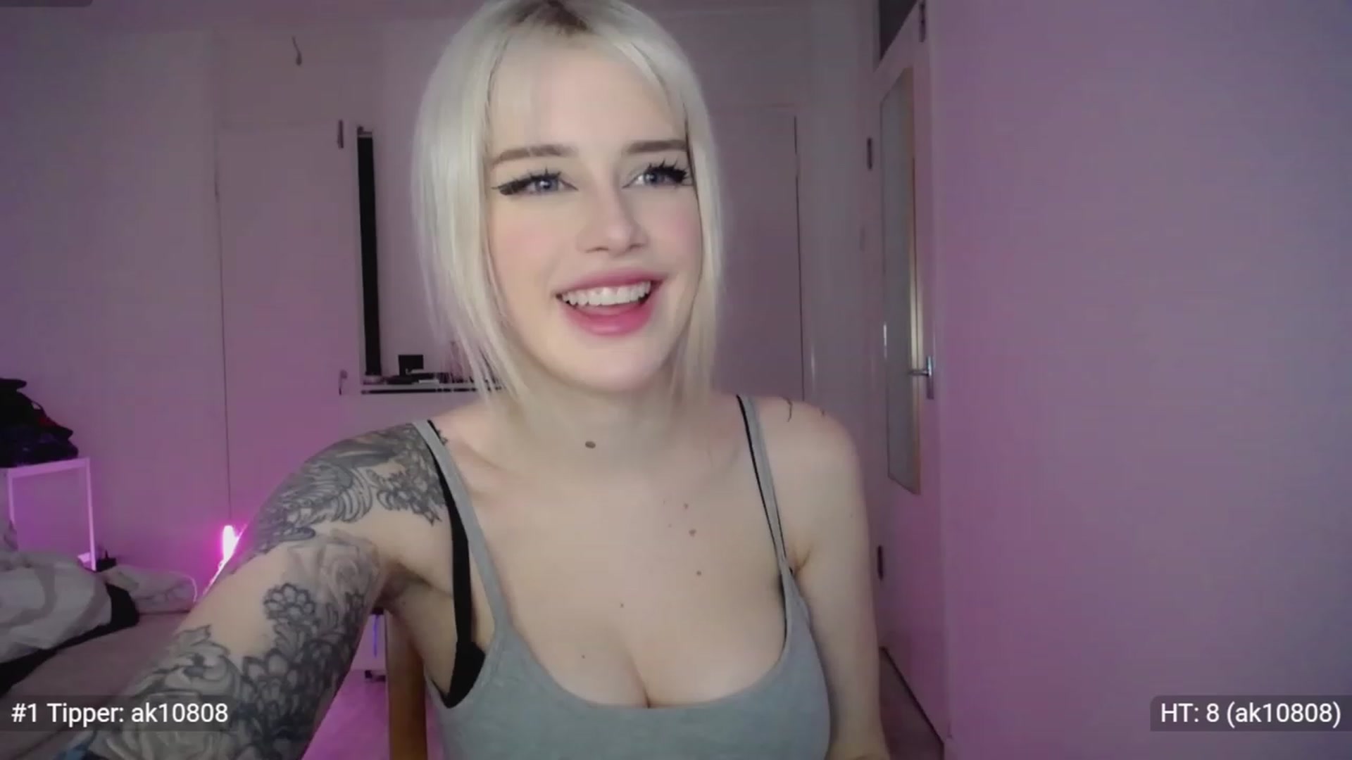 Gallery image thumbnail from Elsie_Marina's myfreecams stream on, 01/16/2023, 01:48 image 7 of 20