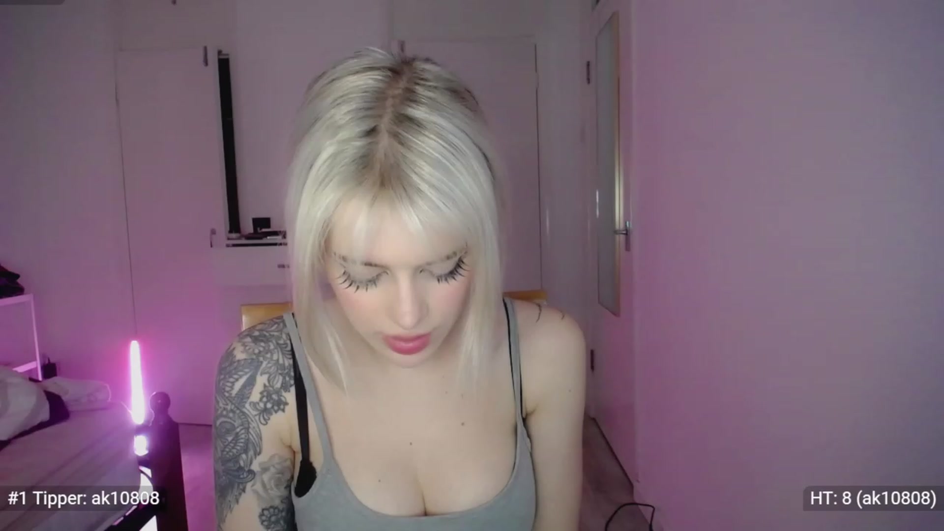 Gallery image thumbnail from Elsie_Marina's myfreecams stream on, 01/16/2023, 01:48 image 2 of 20