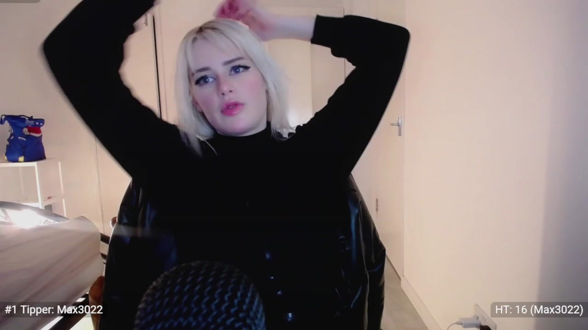 Gallery image thumbnail from Elsie_Marina's myfreecams stream on, 01/29/2023, 24:56 image 10 of 20