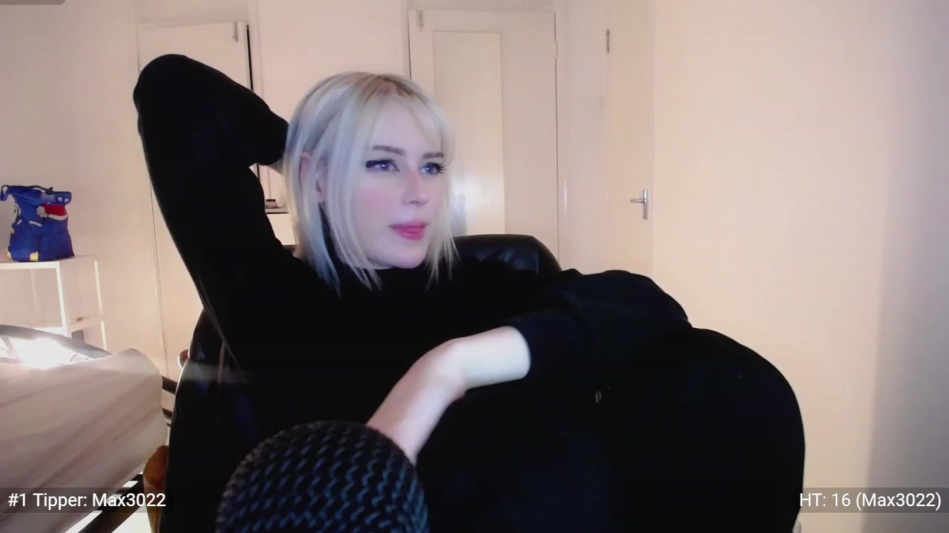 Gallery image thumbnail from Elsie_Marina's myfreecams stream on, 01/29/2023, 24:56 image 13 of 20