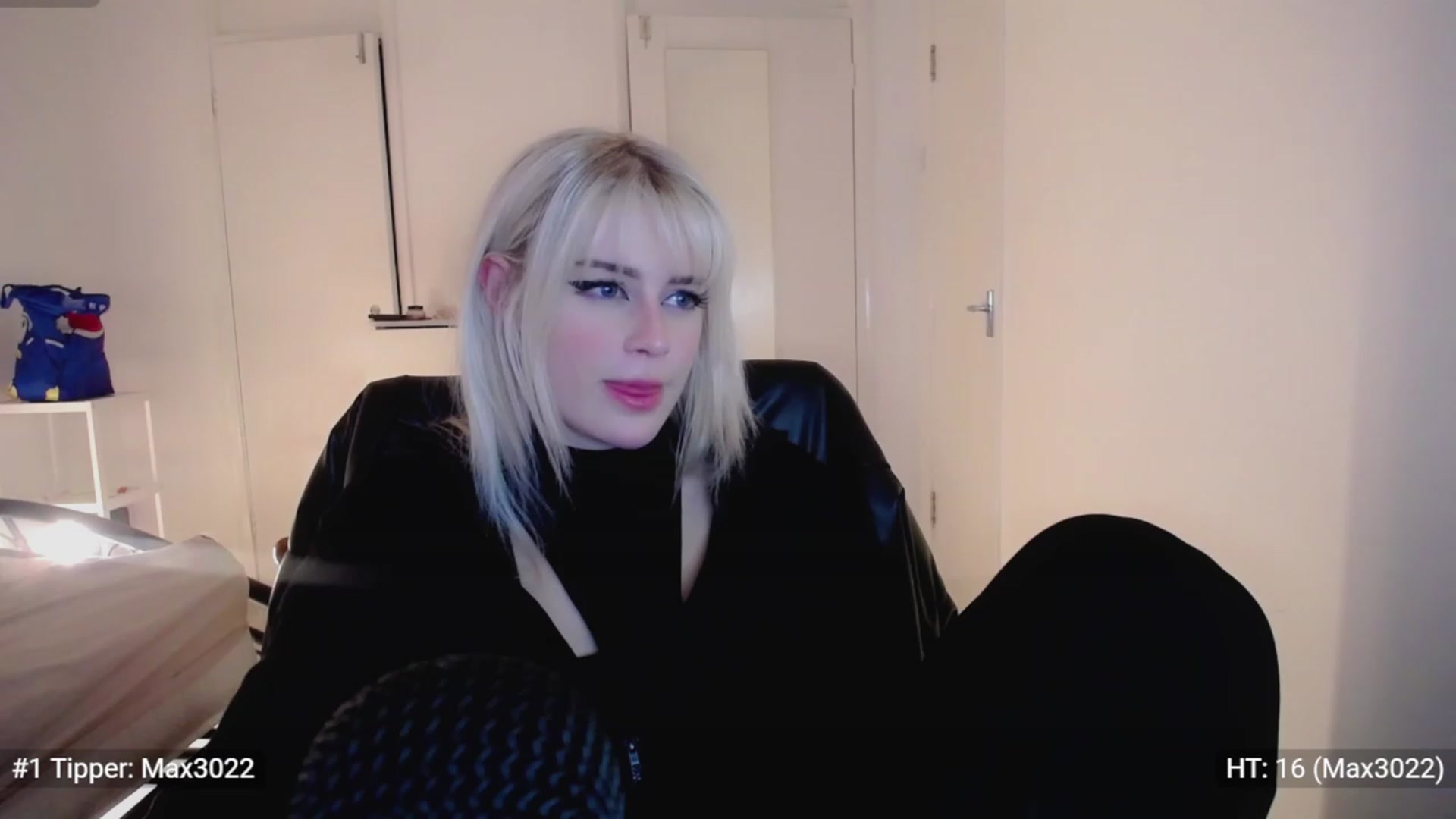 Gallery image thumbnail from Elsie_Marina's myfreecams stream on, 01/29/2023, 24:56 image 19 of 20
