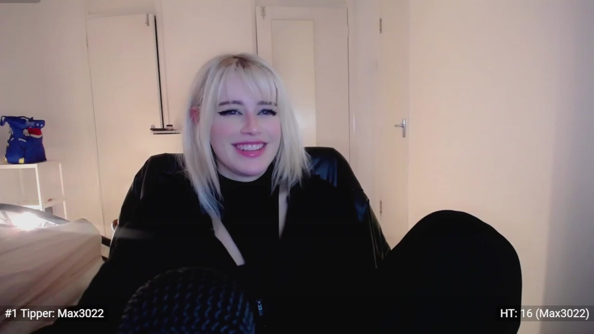 Gallery image thumbnail from Elsie_Marina's myfreecams stream on, 01/29/2023, 24:56 image 17 of 20