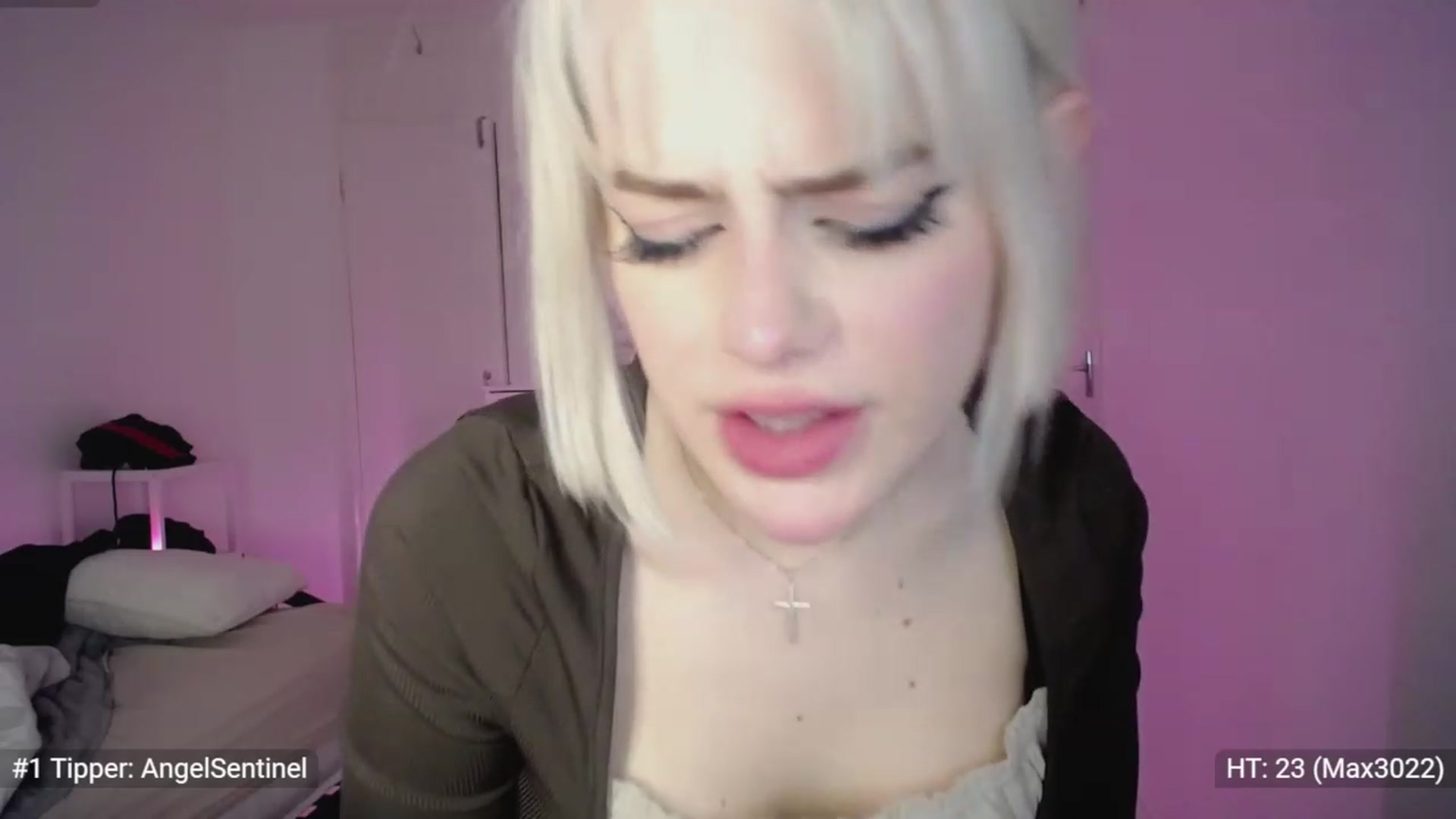 Gallery image thumbnail from Elsie_Marina's myfreecams stream on, 03/27/2023, 01:45 image 11 of 20