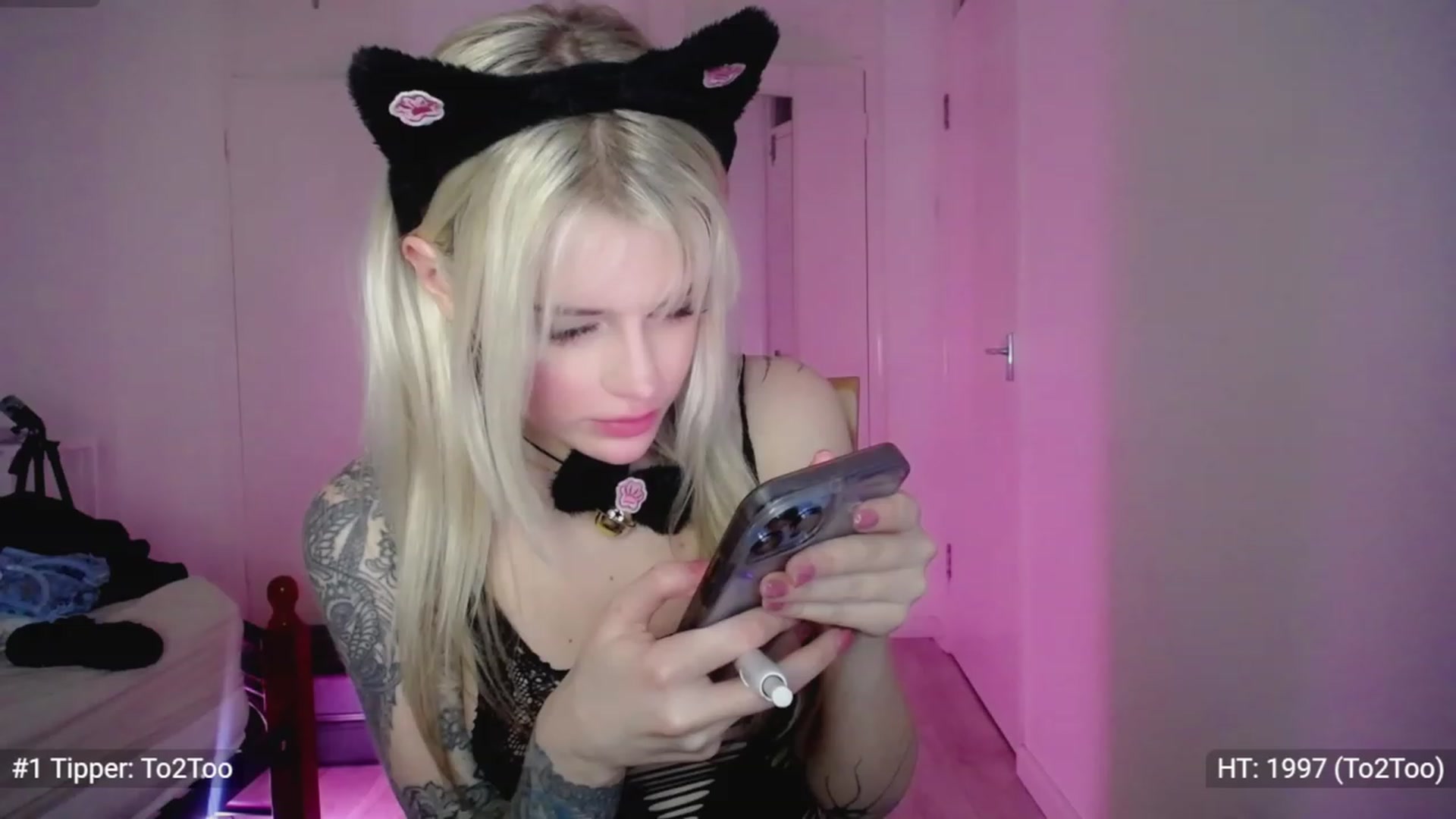 Gallery image thumbnail from Elsie_Marina's myfreecams stream on, 04/01/2023, 02:22 image 20 of 20