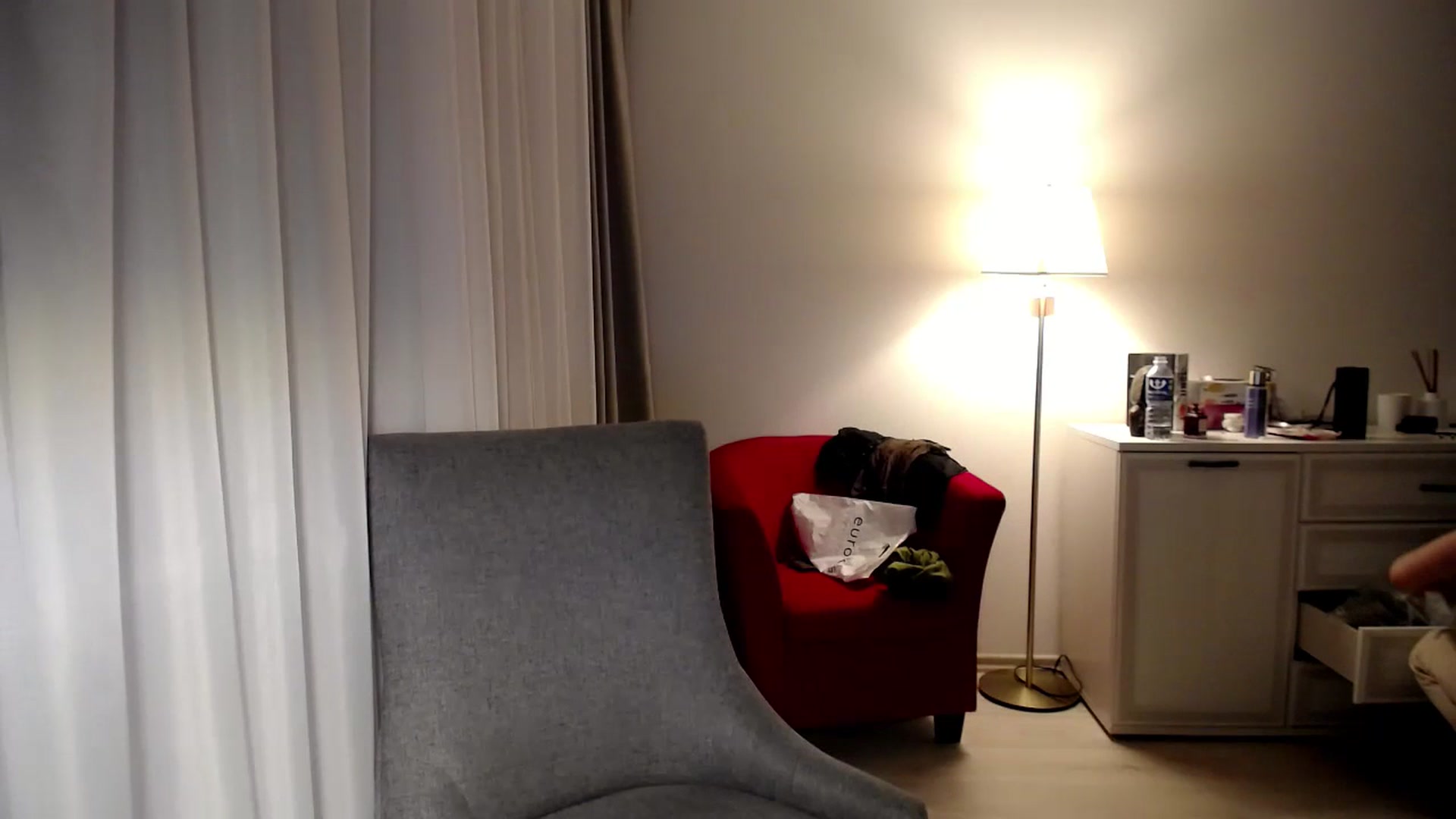 Gallery image thumbnail from Elsie_Marina's myfreecams stream on, 07/03/2023, 21:13 image 7 of 20