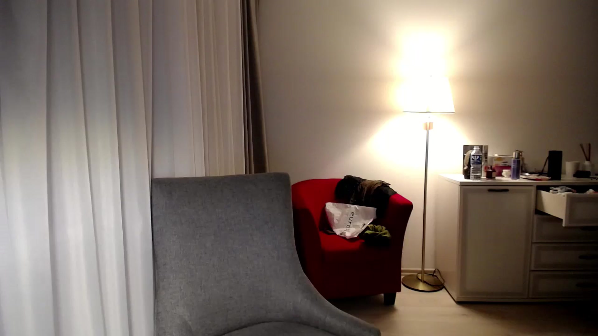 Gallery image thumbnail from Elsie_Marina's myfreecams stream on, 07/03/2023, 21:13 image 8 of 20