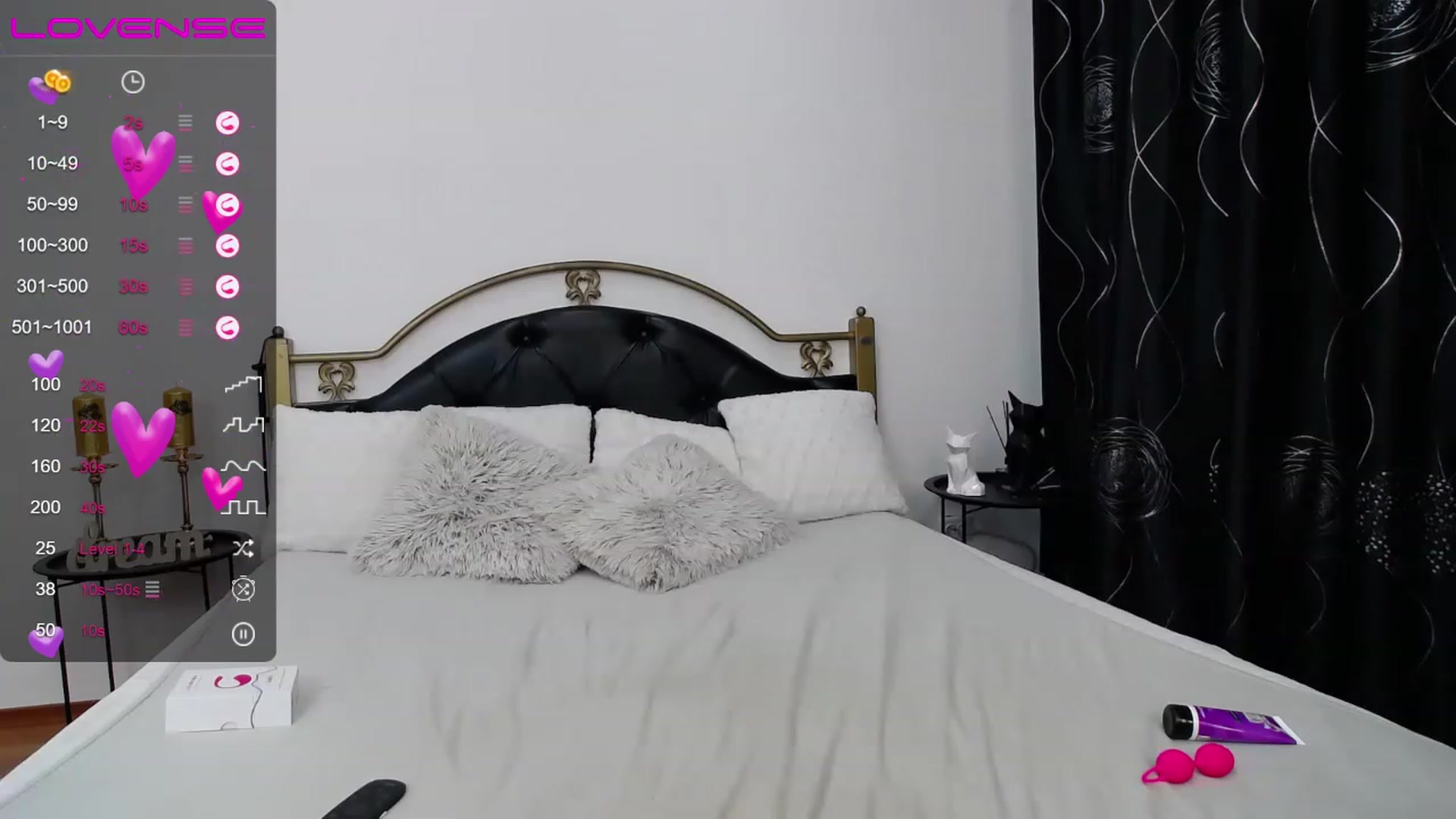 Gallery image thumbnail from Elsie_Pride's myfreecams stream on, 11/17/2022, 10:02 image 18 of 20