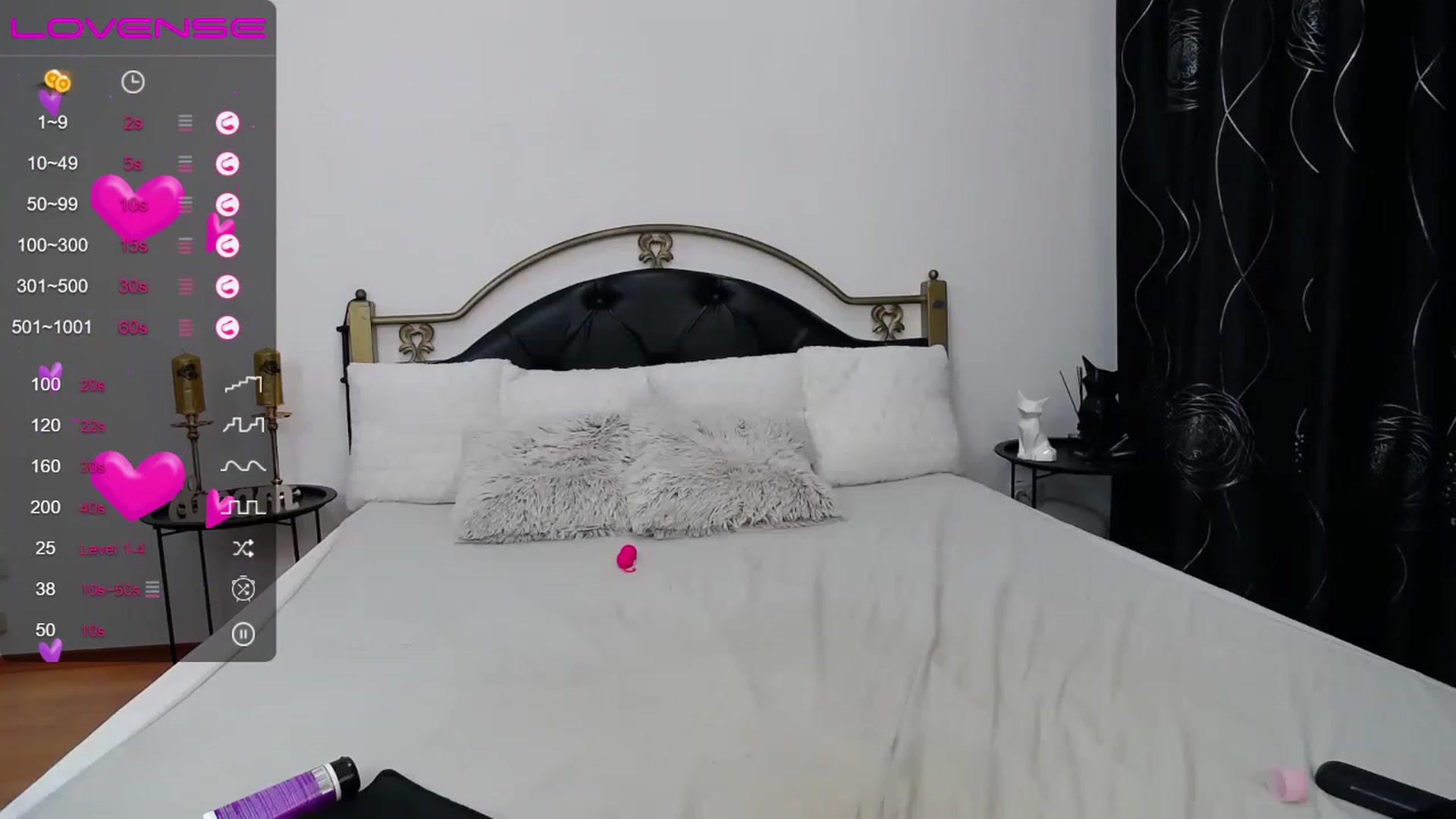 Gallery image thumbnail from Elsie_Pride's myfreecams stream on, 11/19/2022, 12:21 image 13 of 20