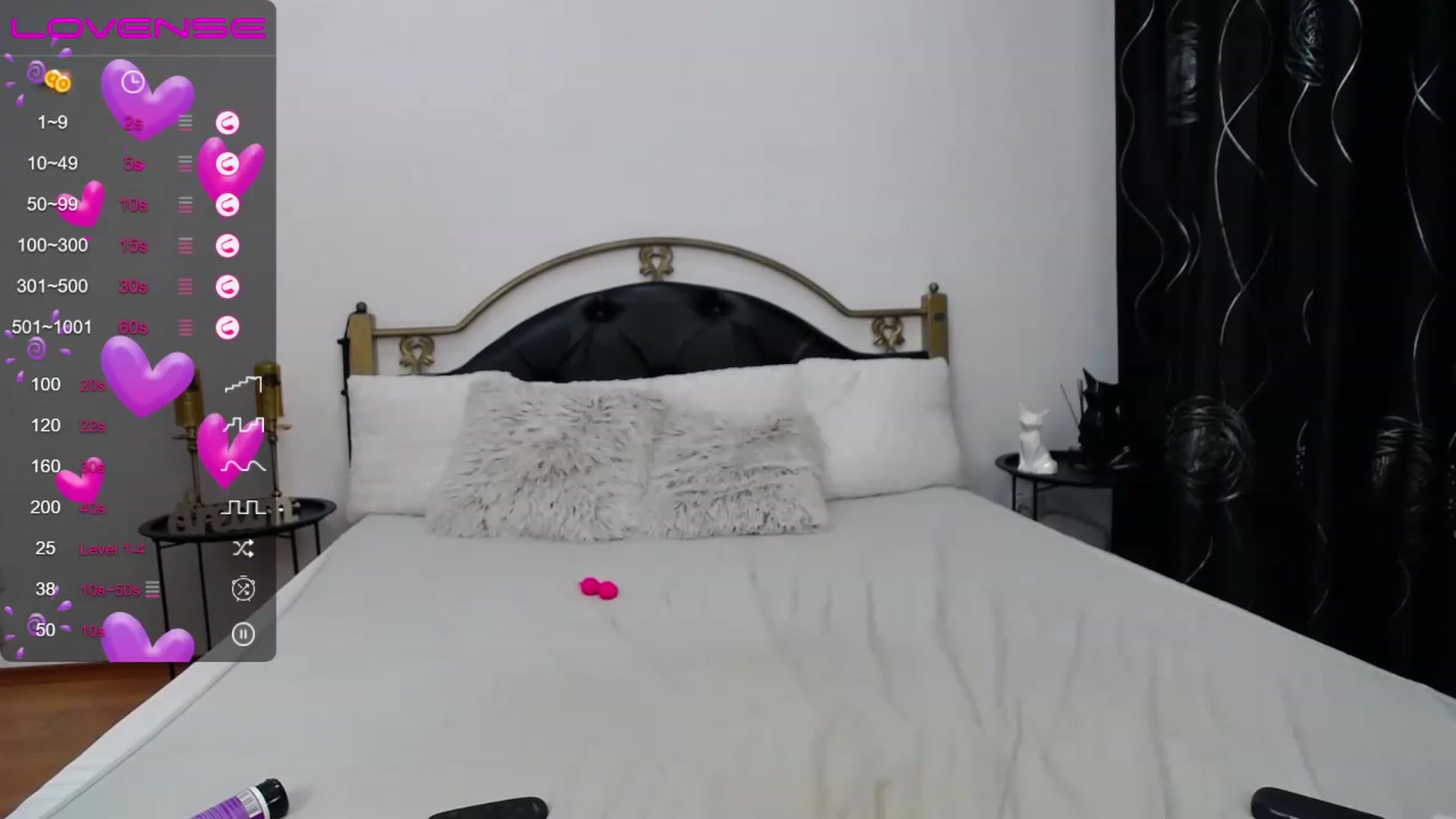 Gallery image thumbnail from Elsie_Pride's myfreecams stream on, 11/19/2022, 12:21 image 2 of 20